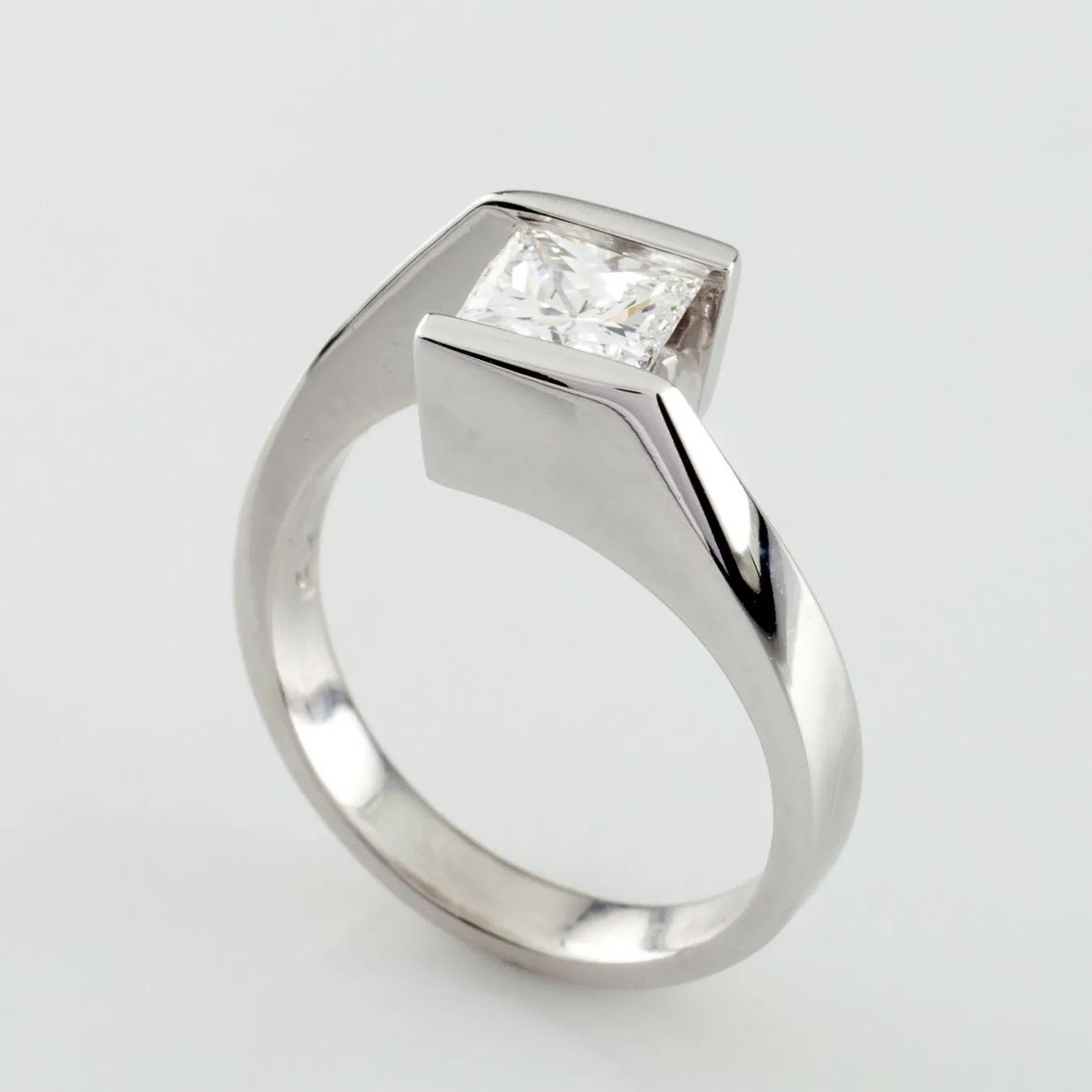 0.73 carat Princess Cut Diamond 18k White Gold Engagement Ring Size 5 GIA cert