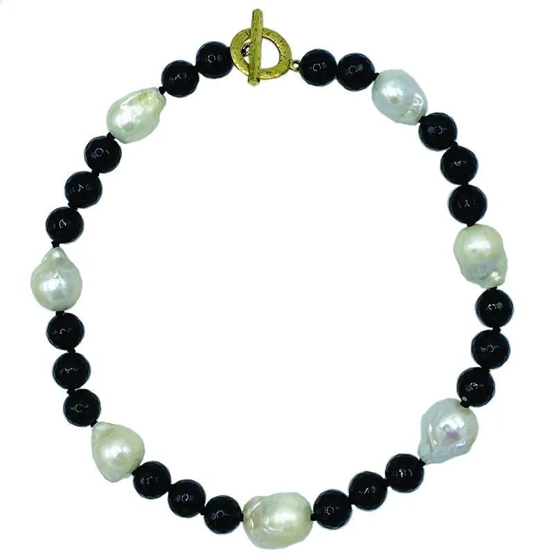 110-10 | JET BEAD & WILD PEARL NECKLACE