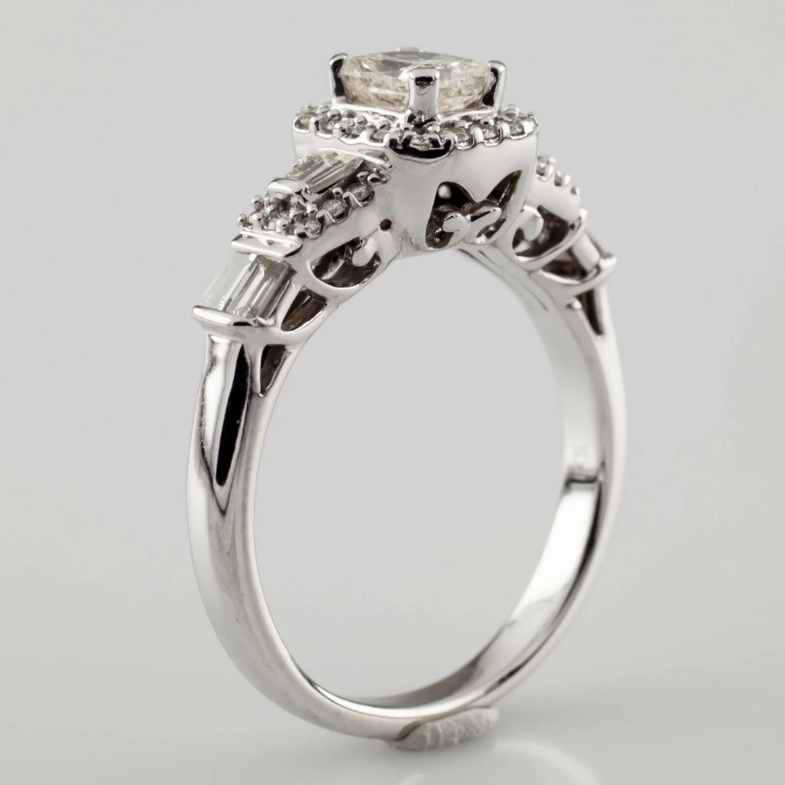 1.35 carat Radiant Diamond Halo 14k White Gold Engagement Ring Size 6.75