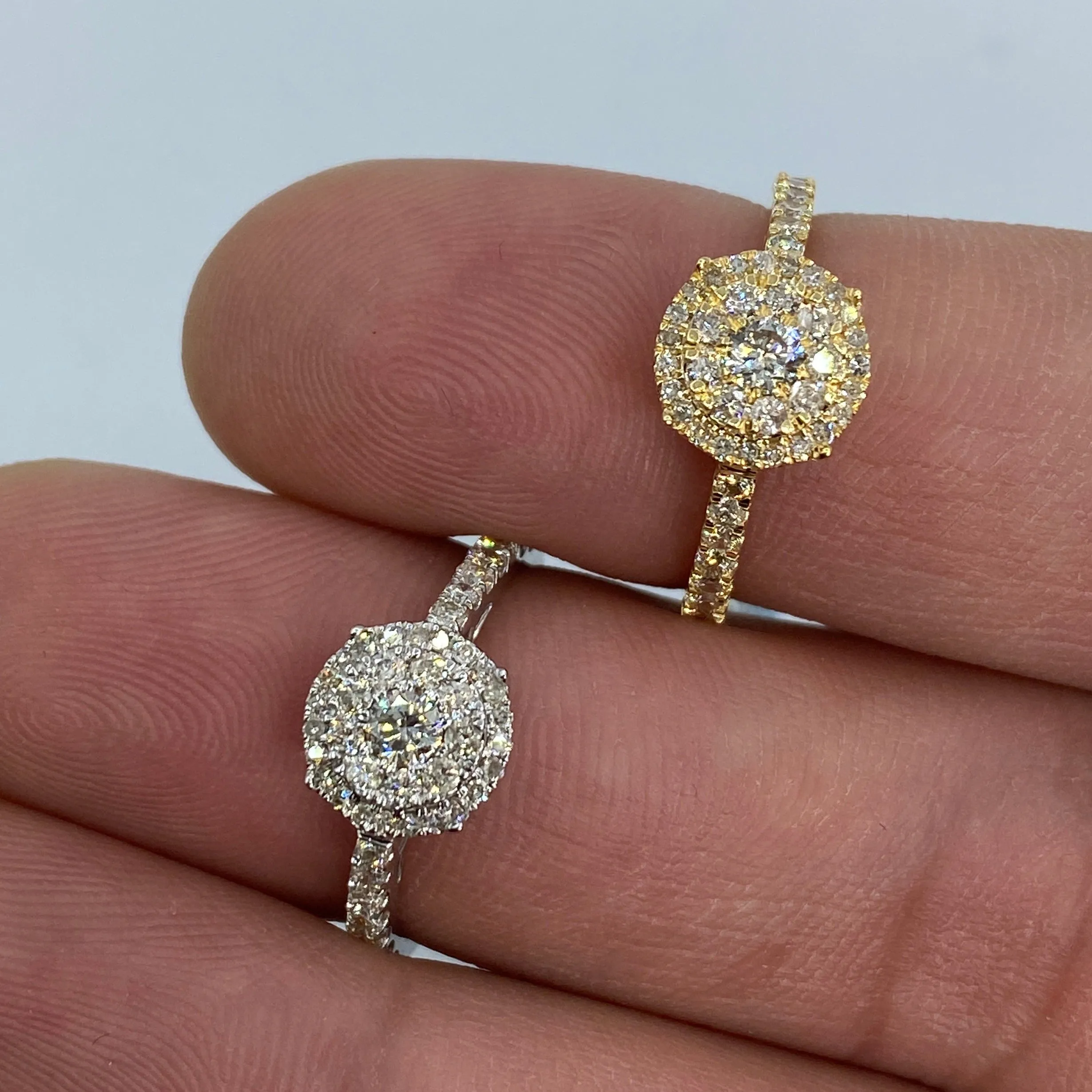 14K Circle Diamond Engagement Ring