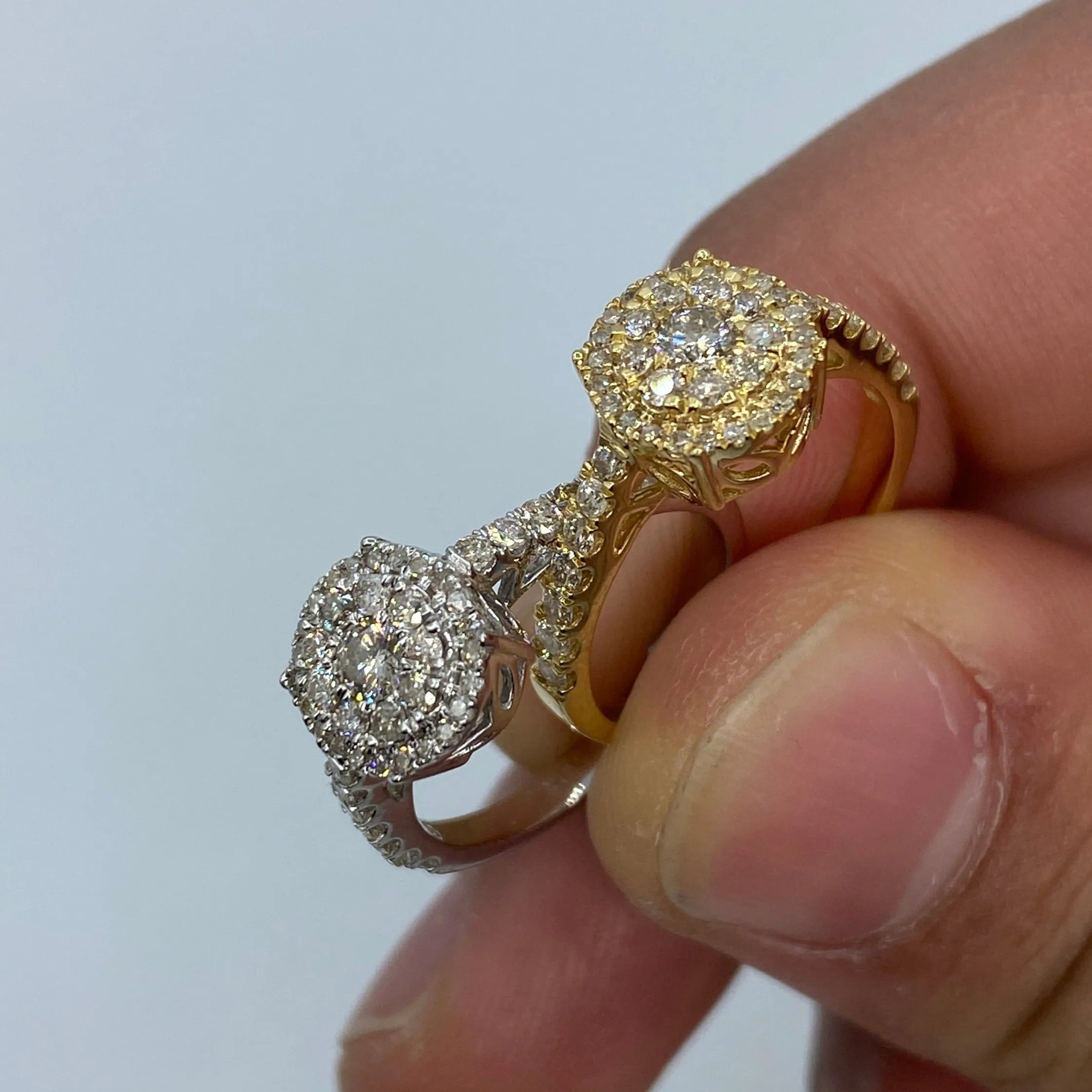 14K Circle Diamond Engagement Ring