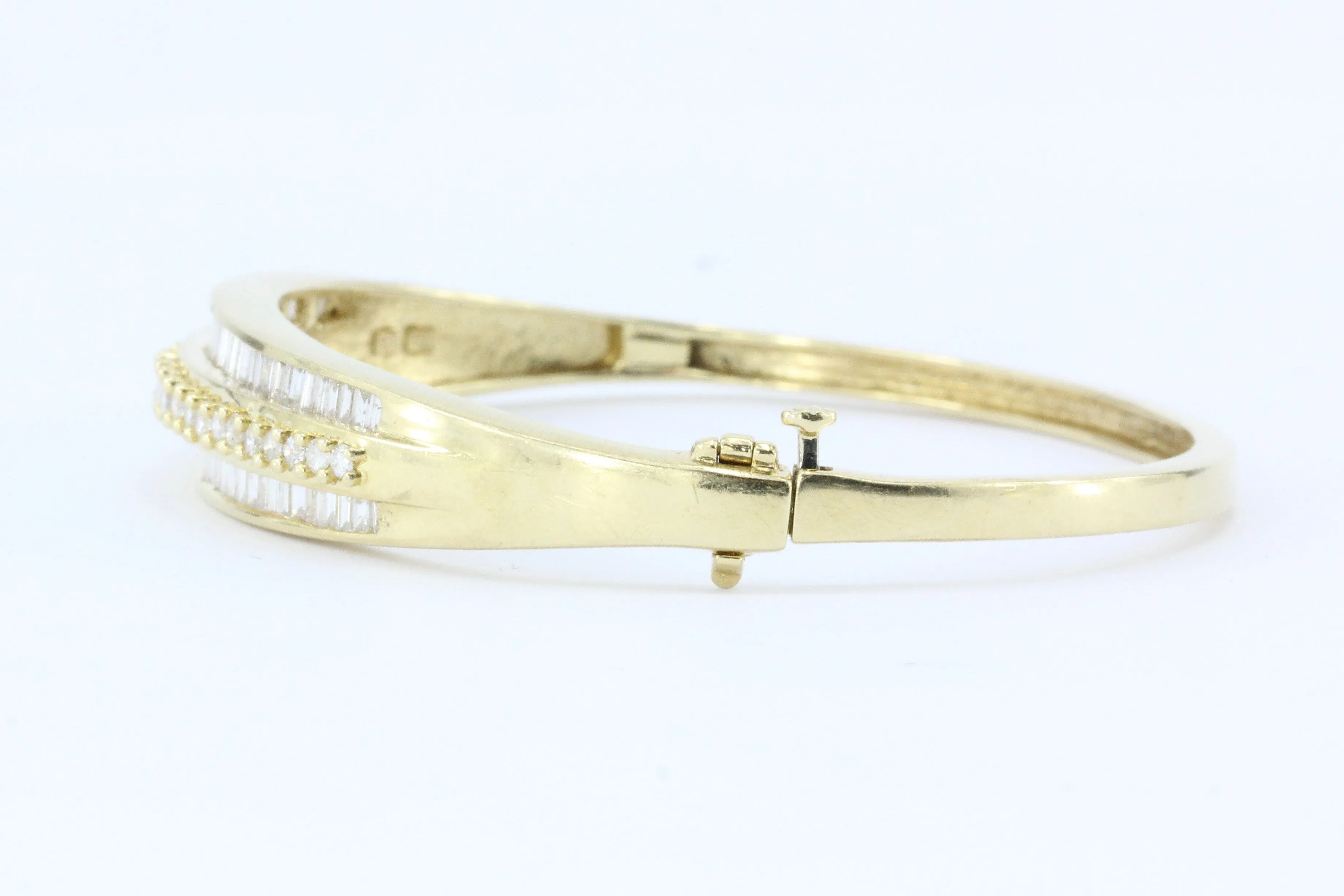 14K Gold 3 Carat Diamond Bangle Bracelet