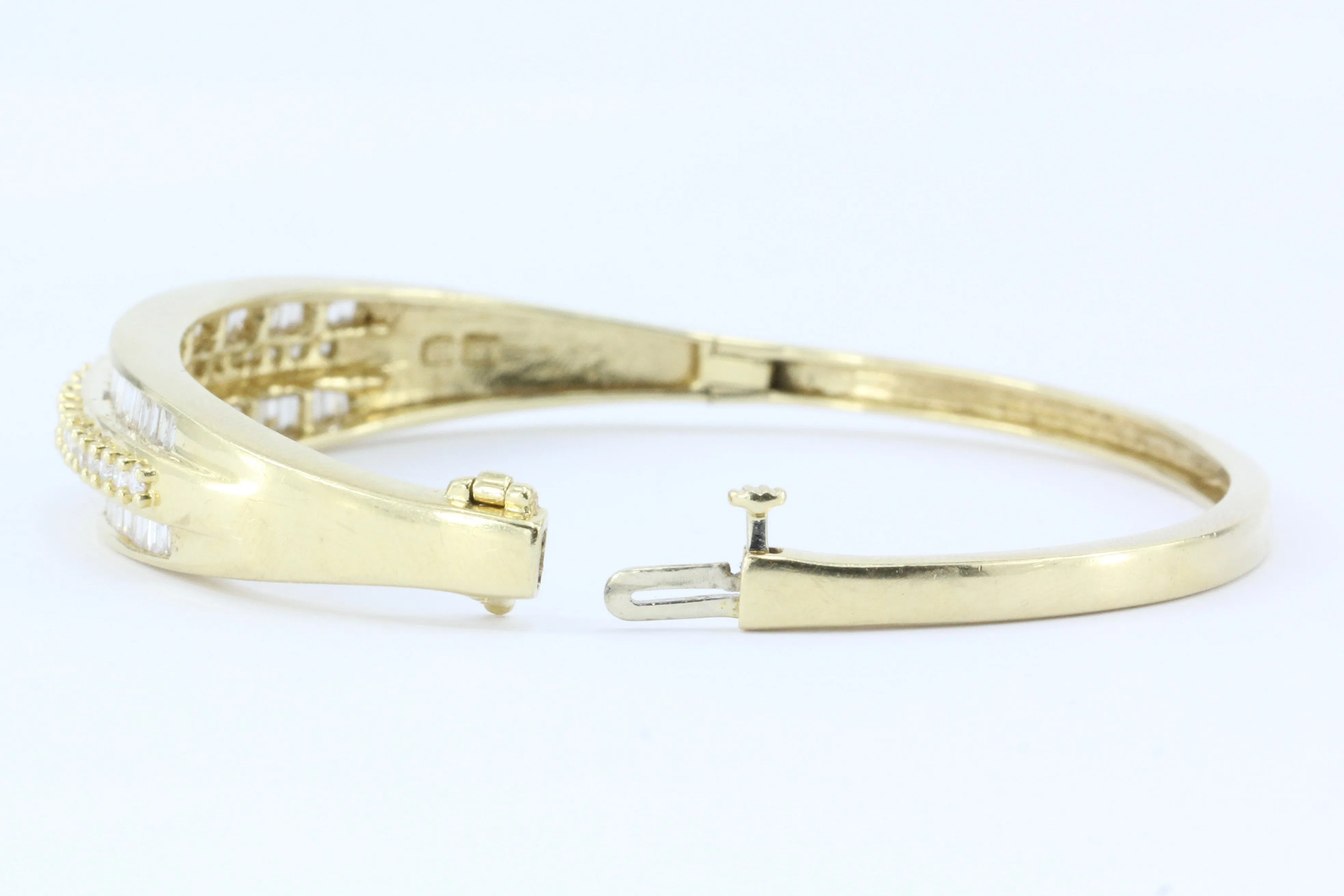 14K Gold 3 Carat Diamond Bangle Bracelet