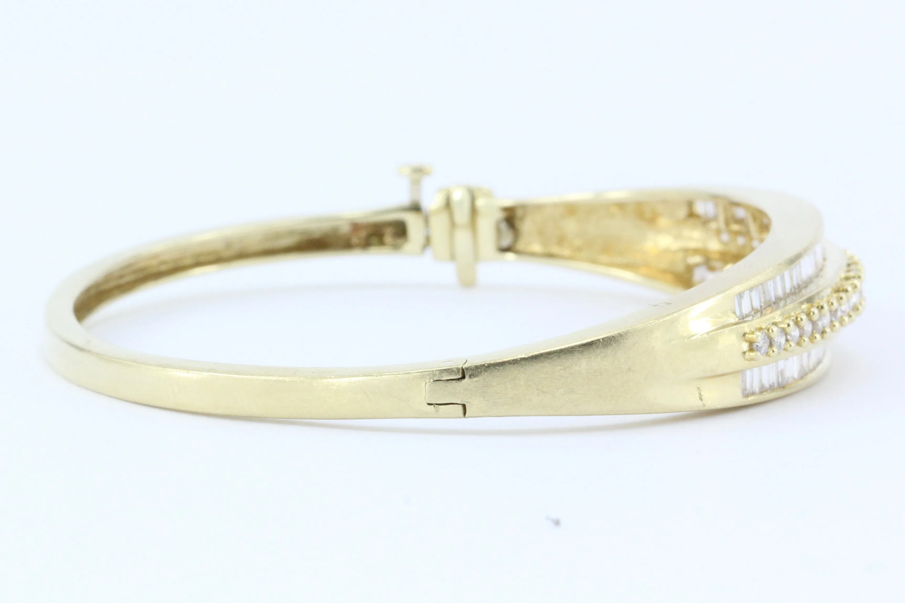 14K Gold 3 Carat Diamond Bangle Bracelet