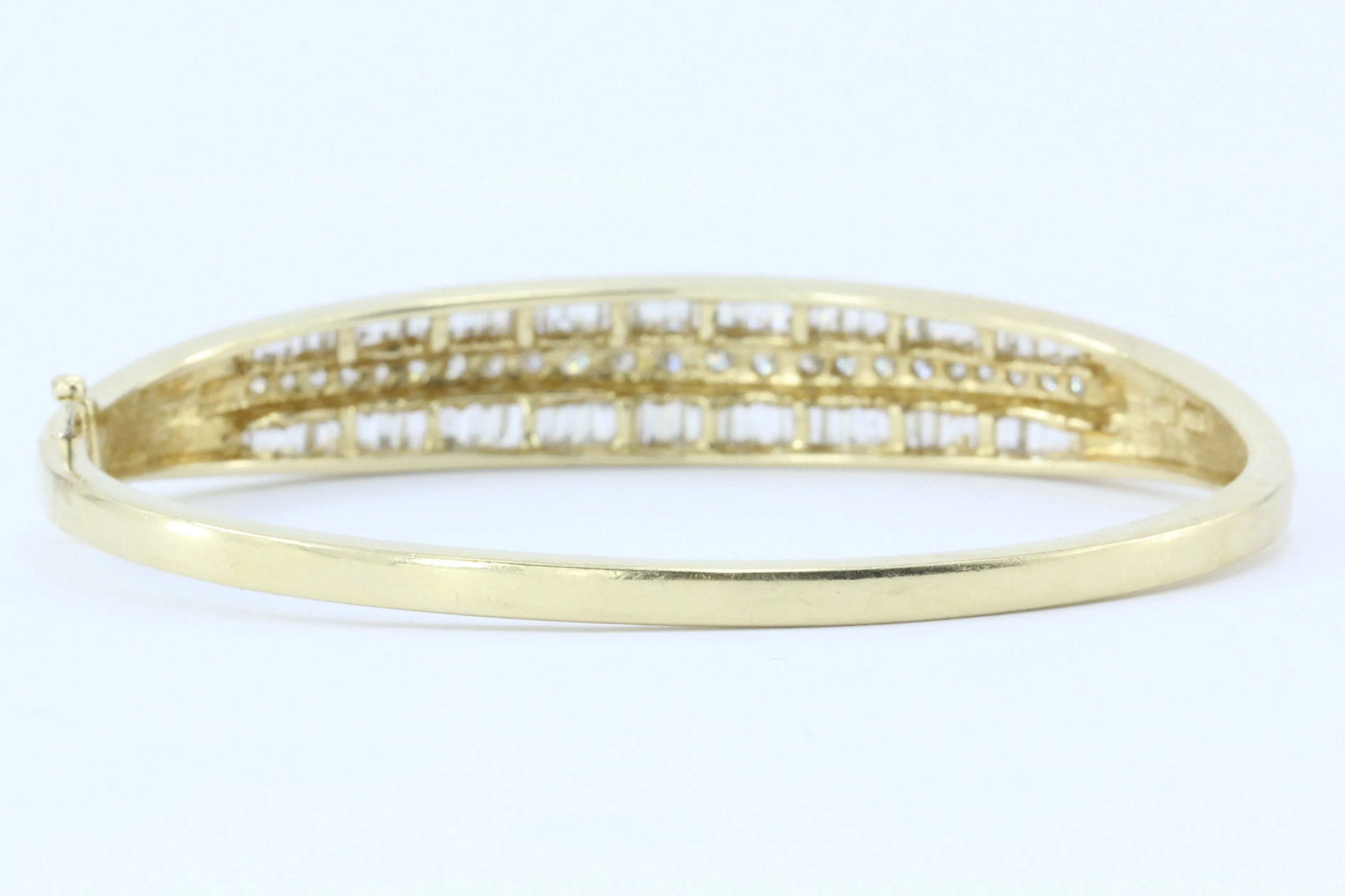 14K Gold 3 Carat Diamond Bangle Bracelet