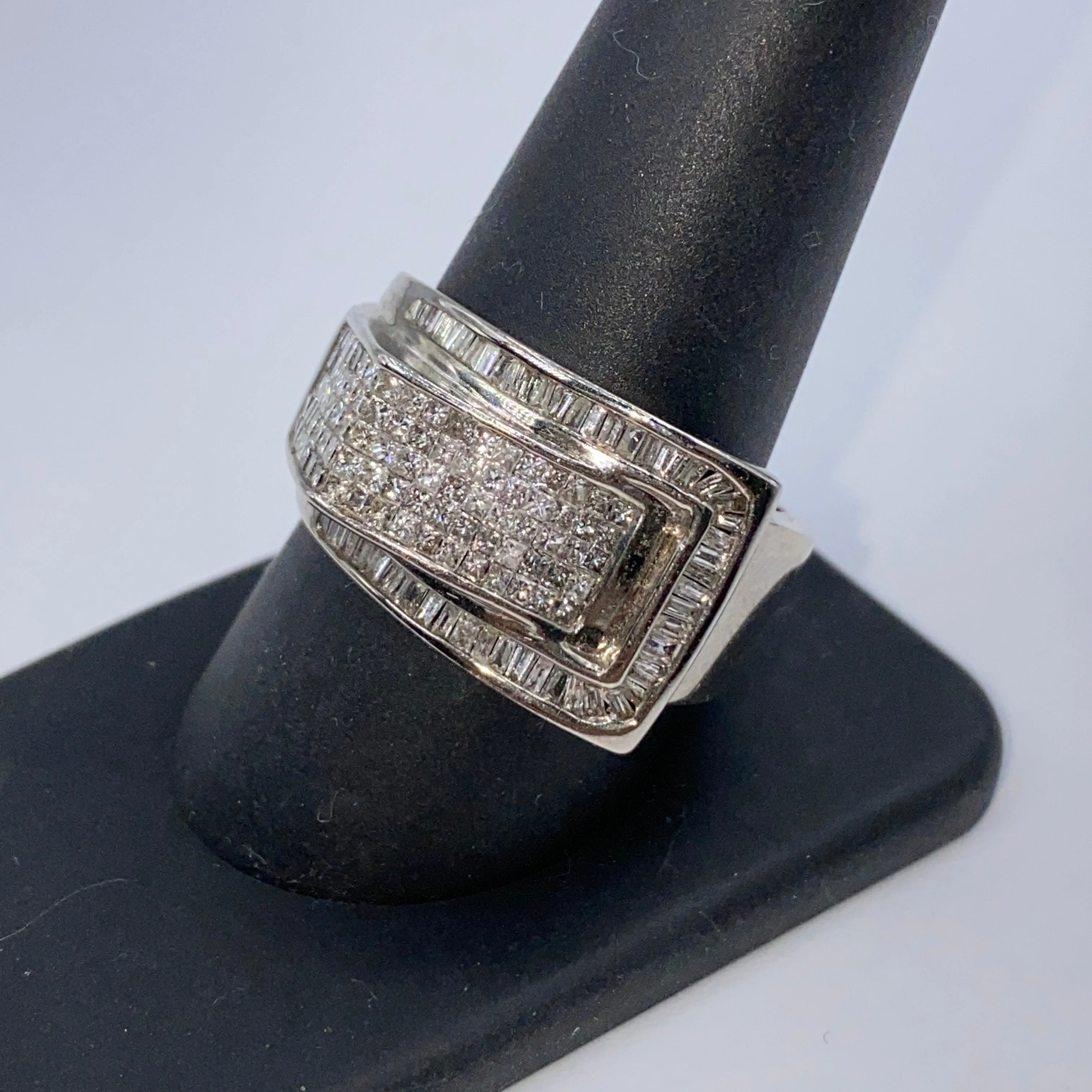 14K Revival Baguette Diamond Ring