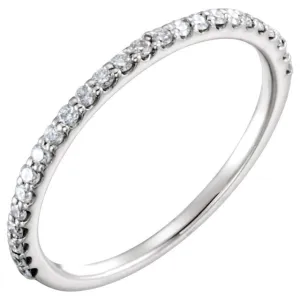 14k White Gold 1/4 CTW Diamond Band, Size 7