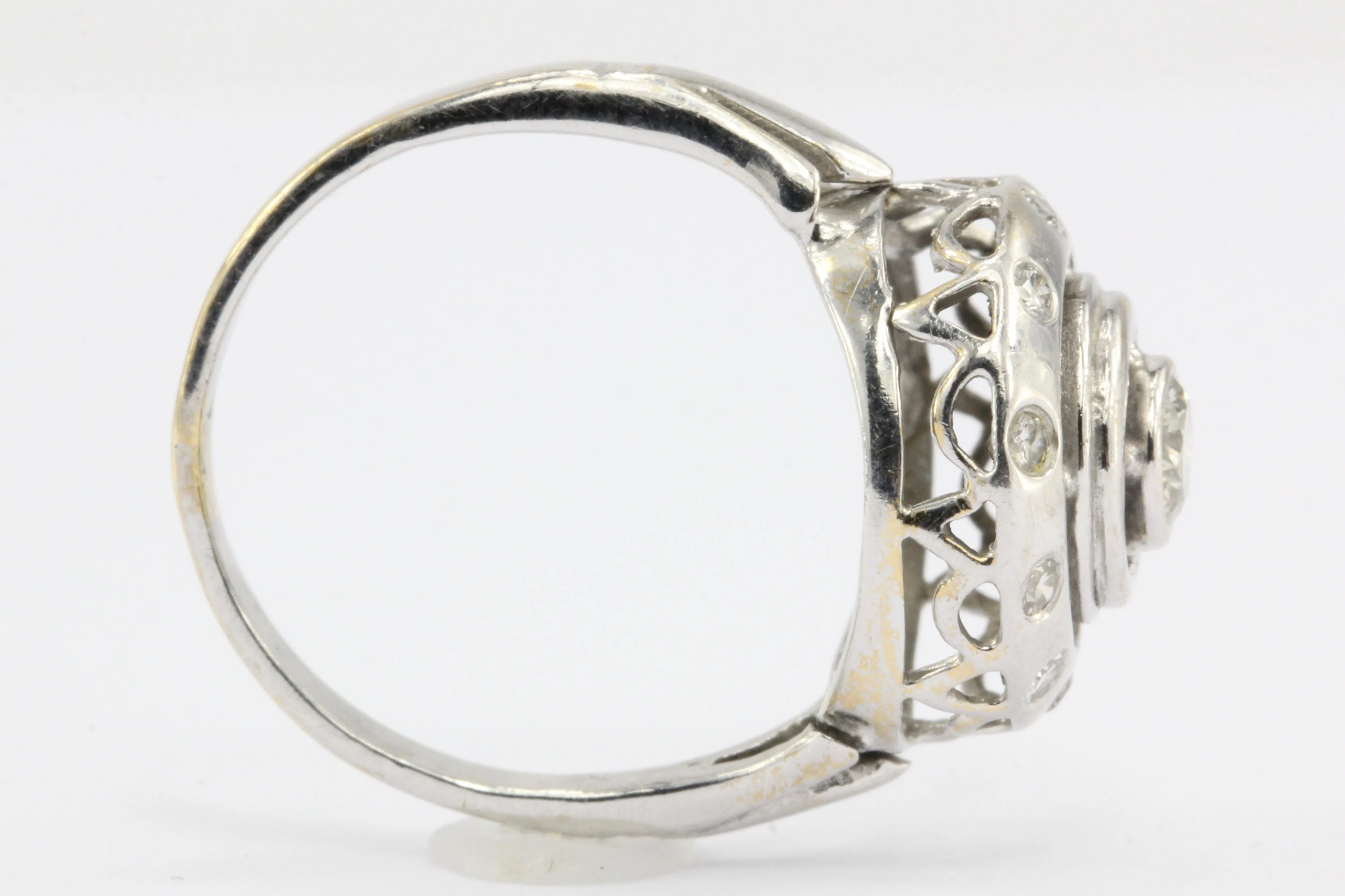 14K White Gold Concentric Circles Diamond Ring Size 6