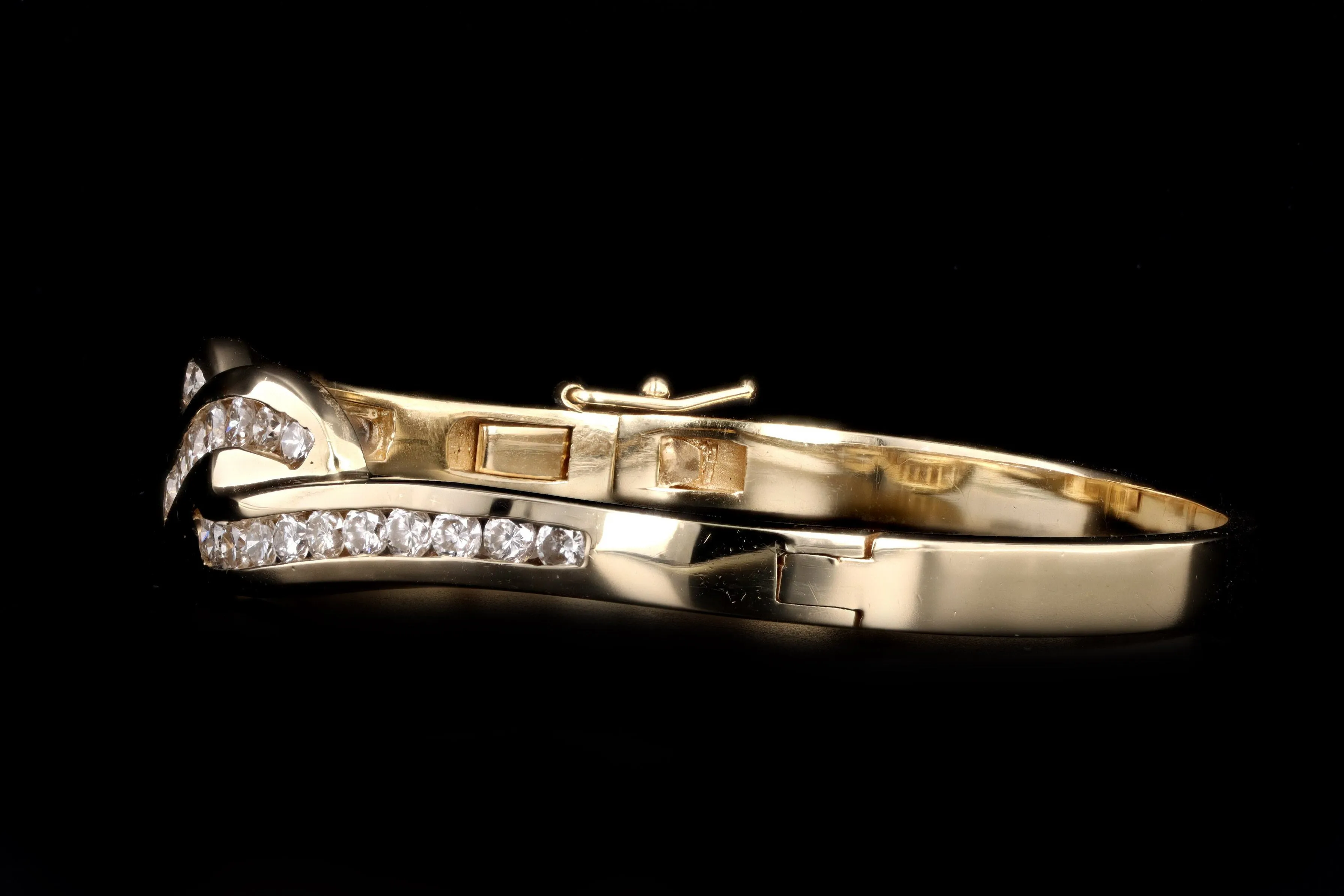14K Yellow Gold 3 Carat Total Weight Diamond Bangle
