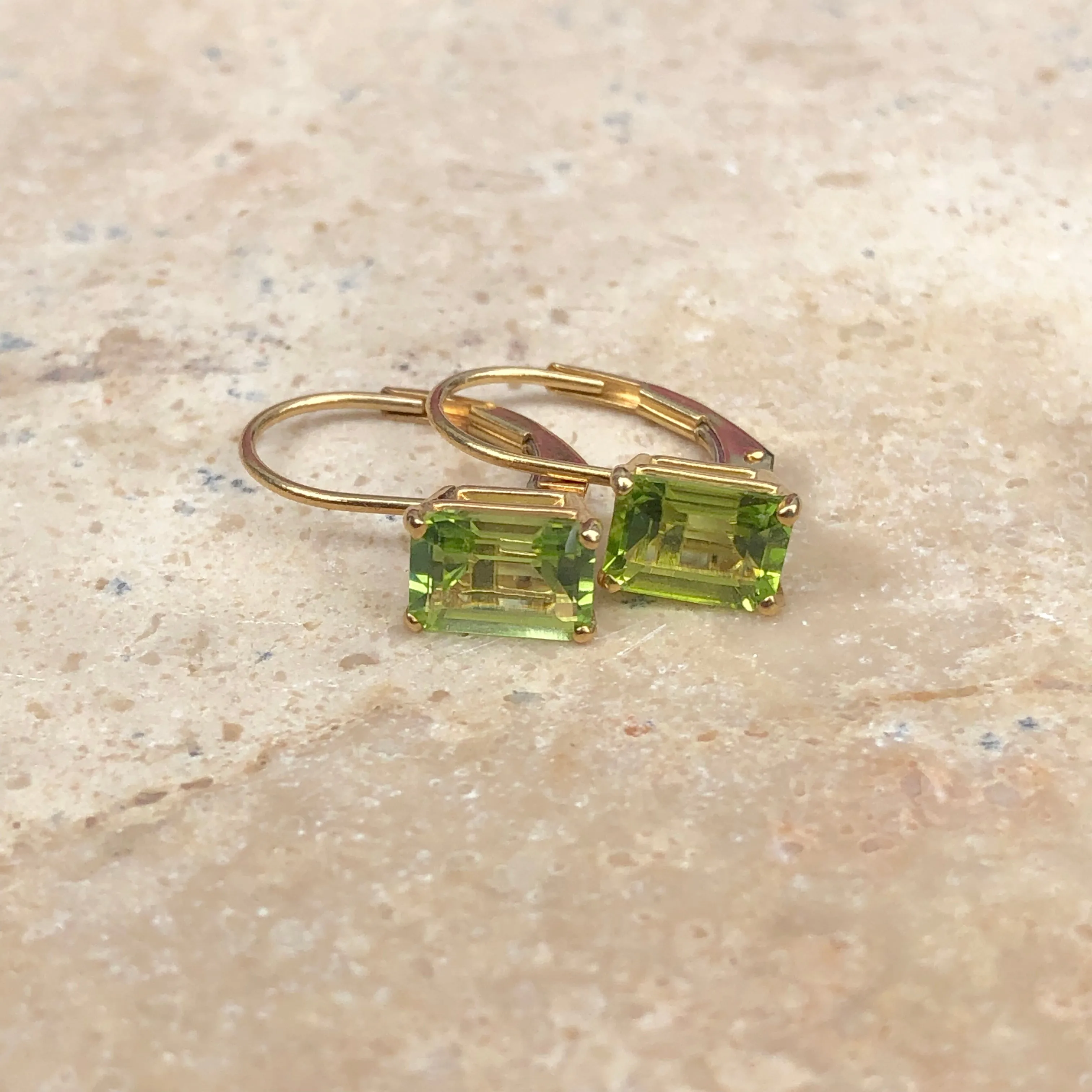 14KT Yellow Gold Genuine Peridot Leverback Earrings