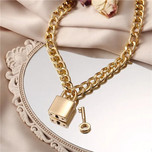 17KM Gothtic Gold Lock Chunky Chain Necklace For Women Men Big Chain Unlockable Lock Key Pendant Necklaces Exaggerated Jewelry