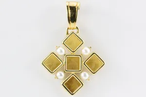 18K Gold Pearl Tagliamonte Cupid Cherubs Cross Pendant Necklace