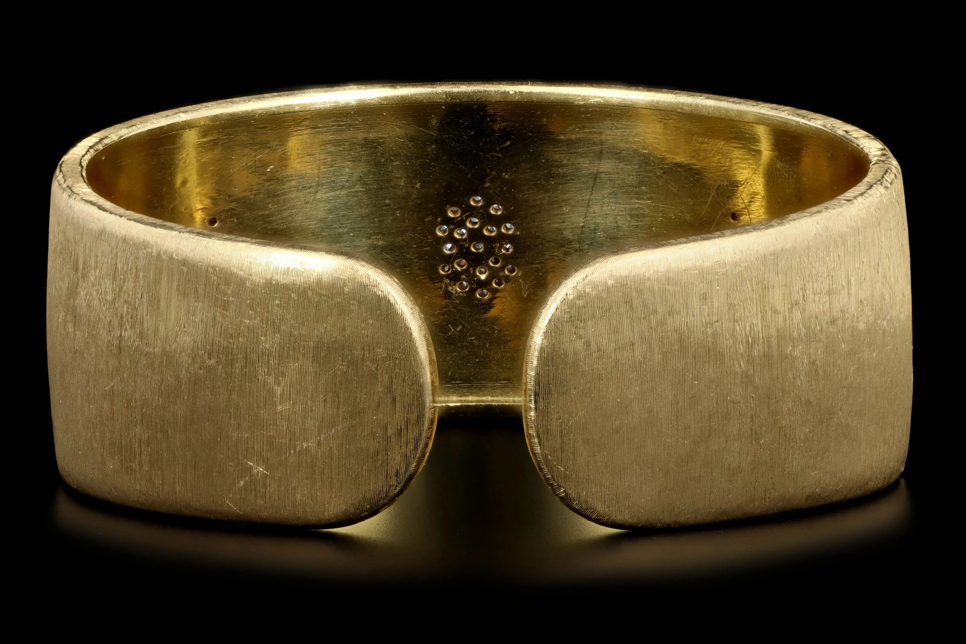 18K Yellow Gold 0.50 Carat Total Weight Diamond Pave Florentine Finish Cuff Bracelet