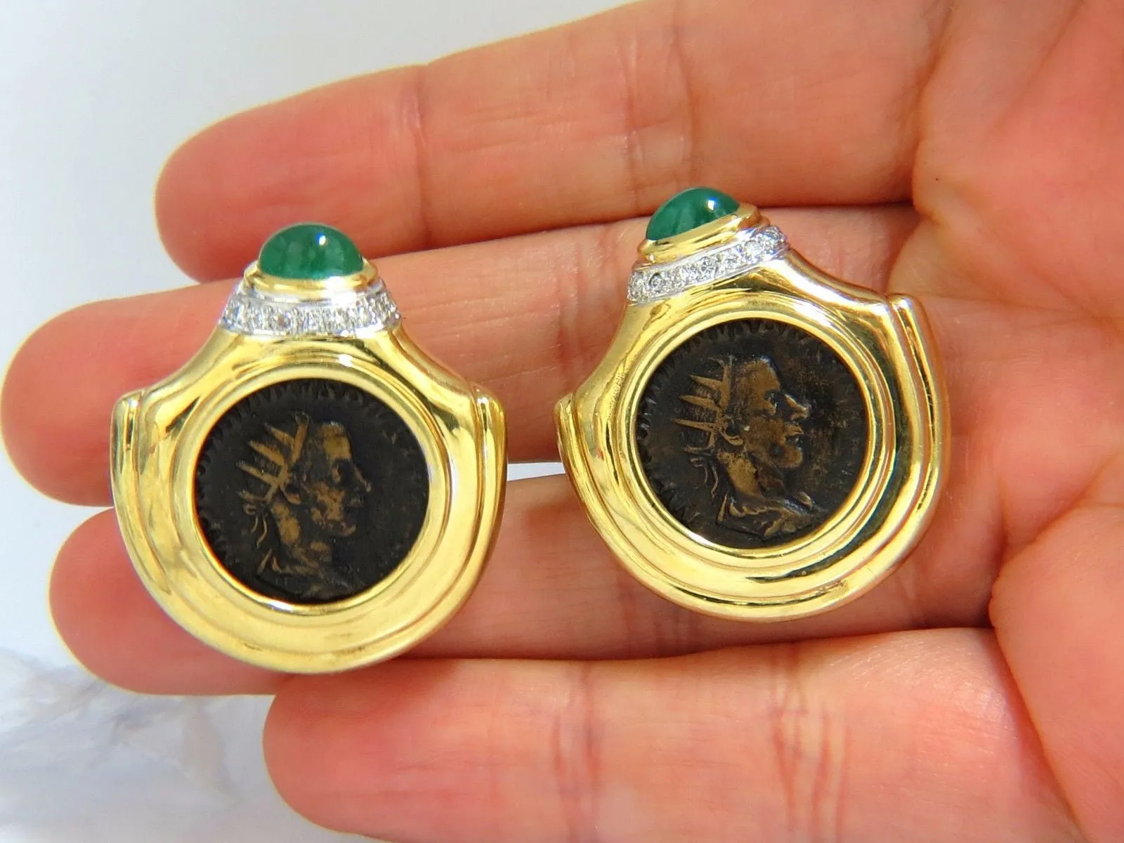18kt 1.80ct natural emerald diamond coin clip earrings byzantine deco
