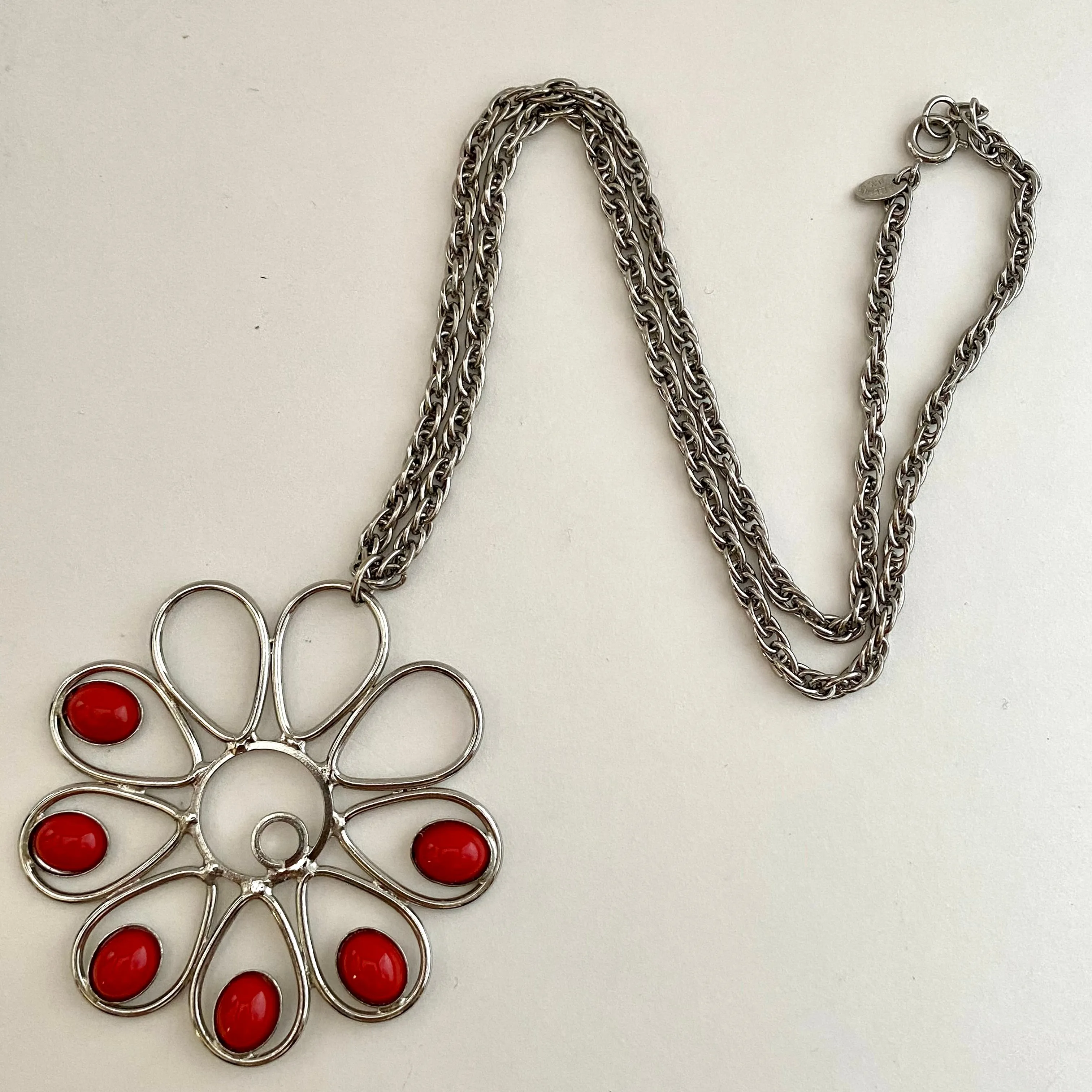 1960s Celebrity N.Y. Pendant Necklace