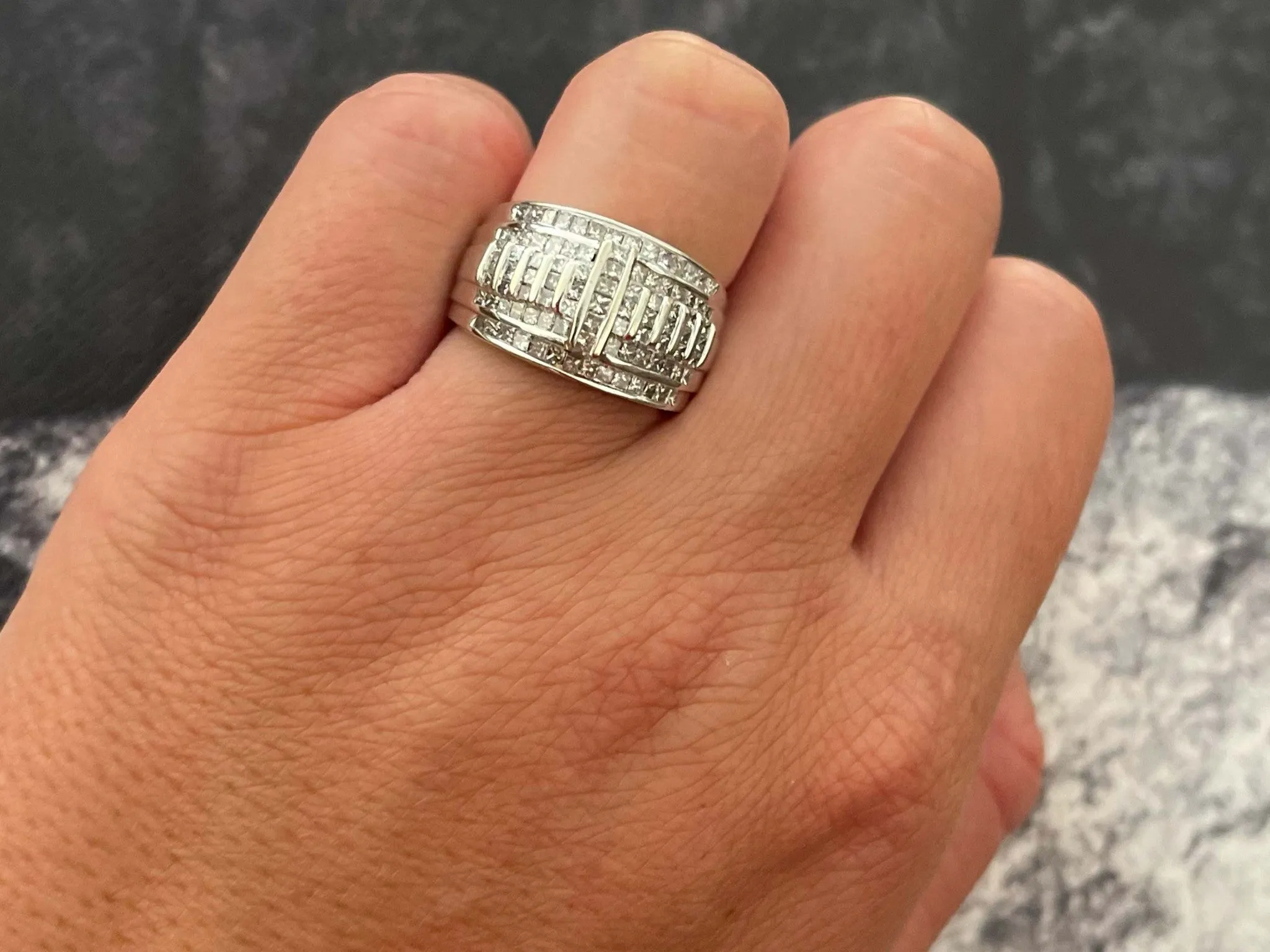 2.00 Carat Princess Cut Diamond Dome Band Ring in 14k White Gold