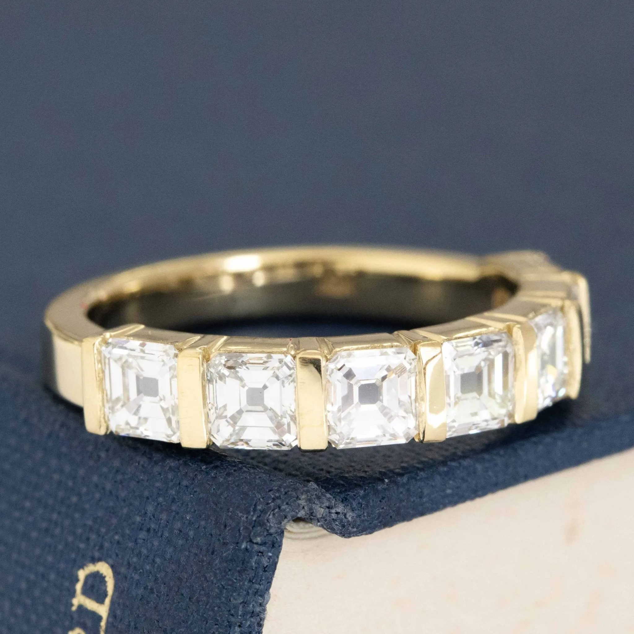 2.21ctw Asscher Cut Diamond Bar Set Band