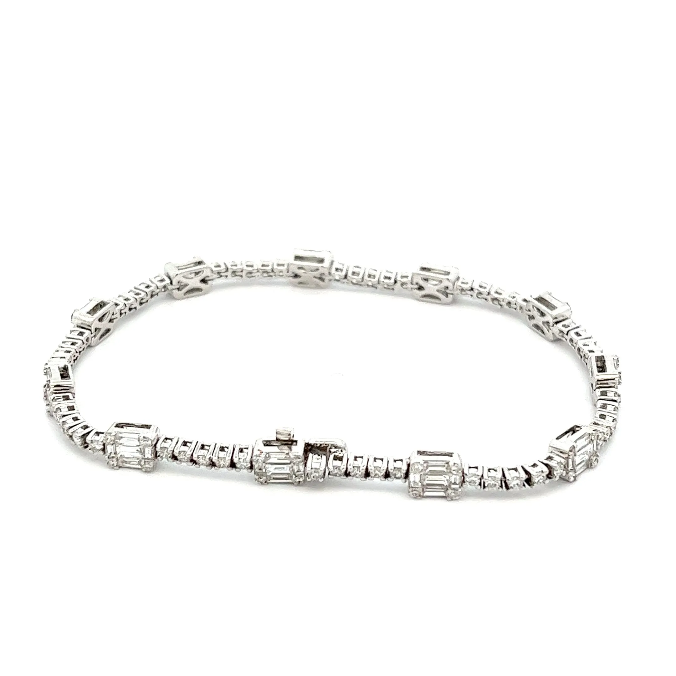 2.71ct 18k White Gold Diamond Bracelet