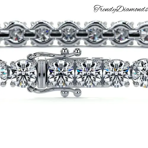 4.25ctw Round Brilliant Diamond Eternity Tennis Bracelet set in 14k White Gold