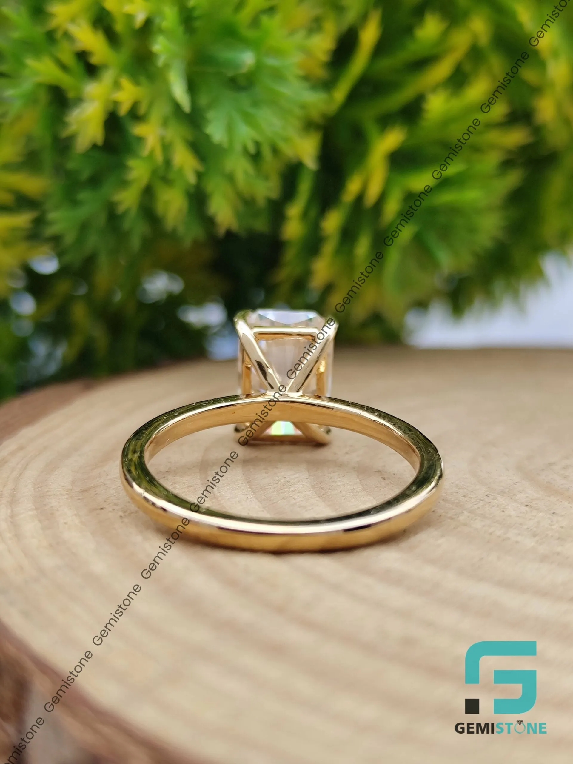 4Ct Radiant Cut Moissanite Diamond Solitaire Ring