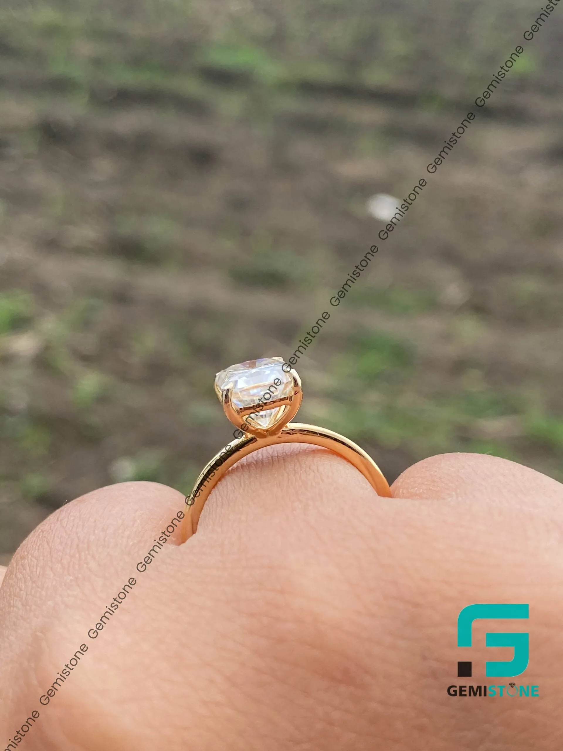 4Ct Radiant Cut Moissanite Diamond Solitaire Ring