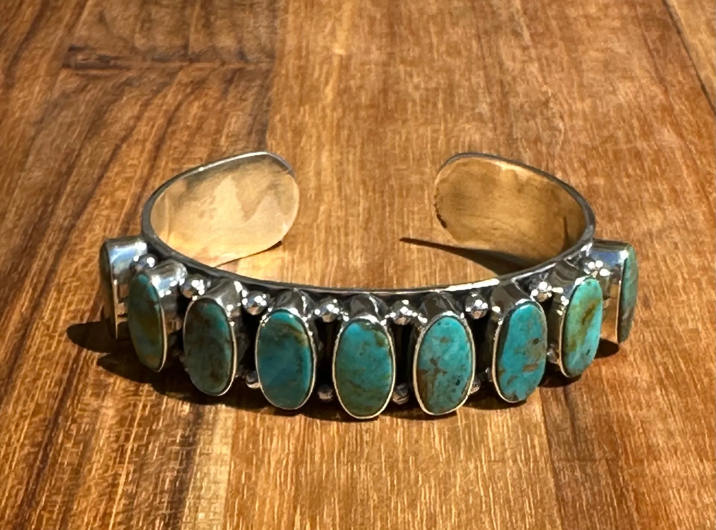 9 Stone Kingman Turquoise Cuff