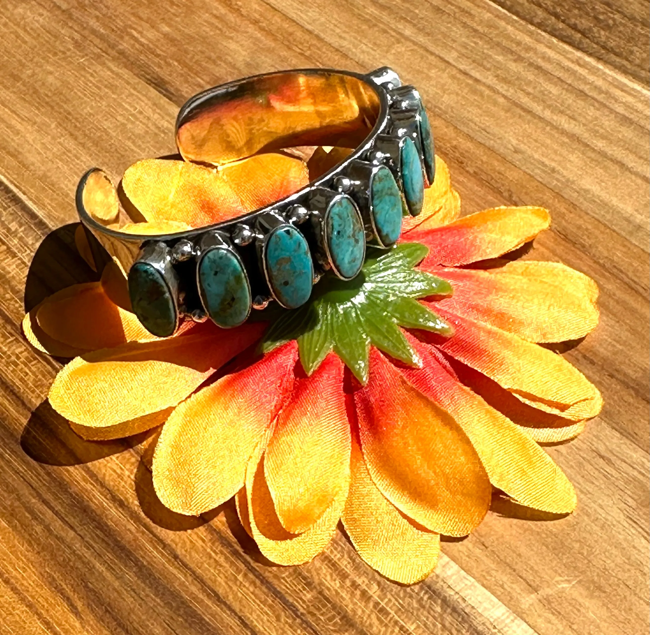 9 Stone Kingman Turquoise Cuff