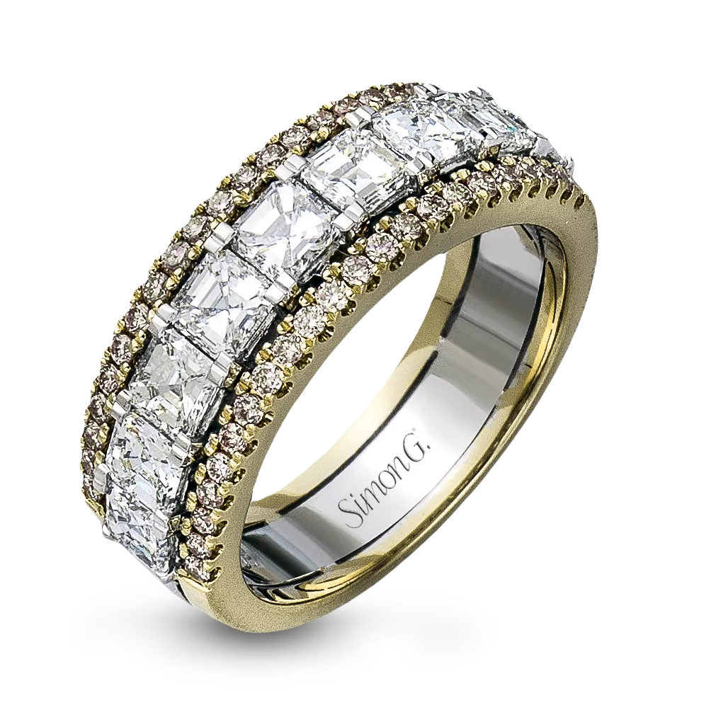 Anniversary Ring In 18k Gold With Diamonds