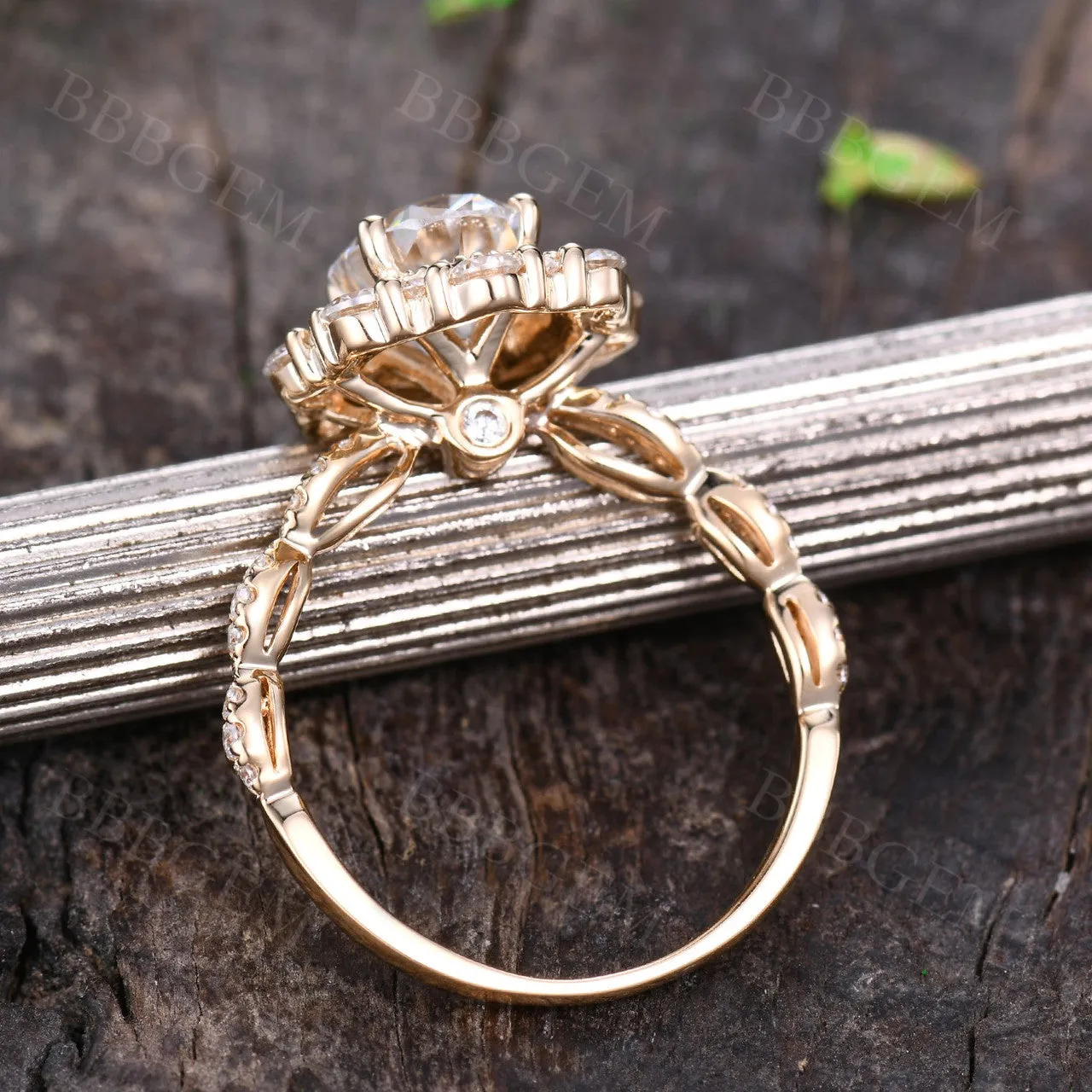 Art Deco Moissanite Engagement Ring 2CT Oval Cut Moissanite Wedding Band Rose Gold