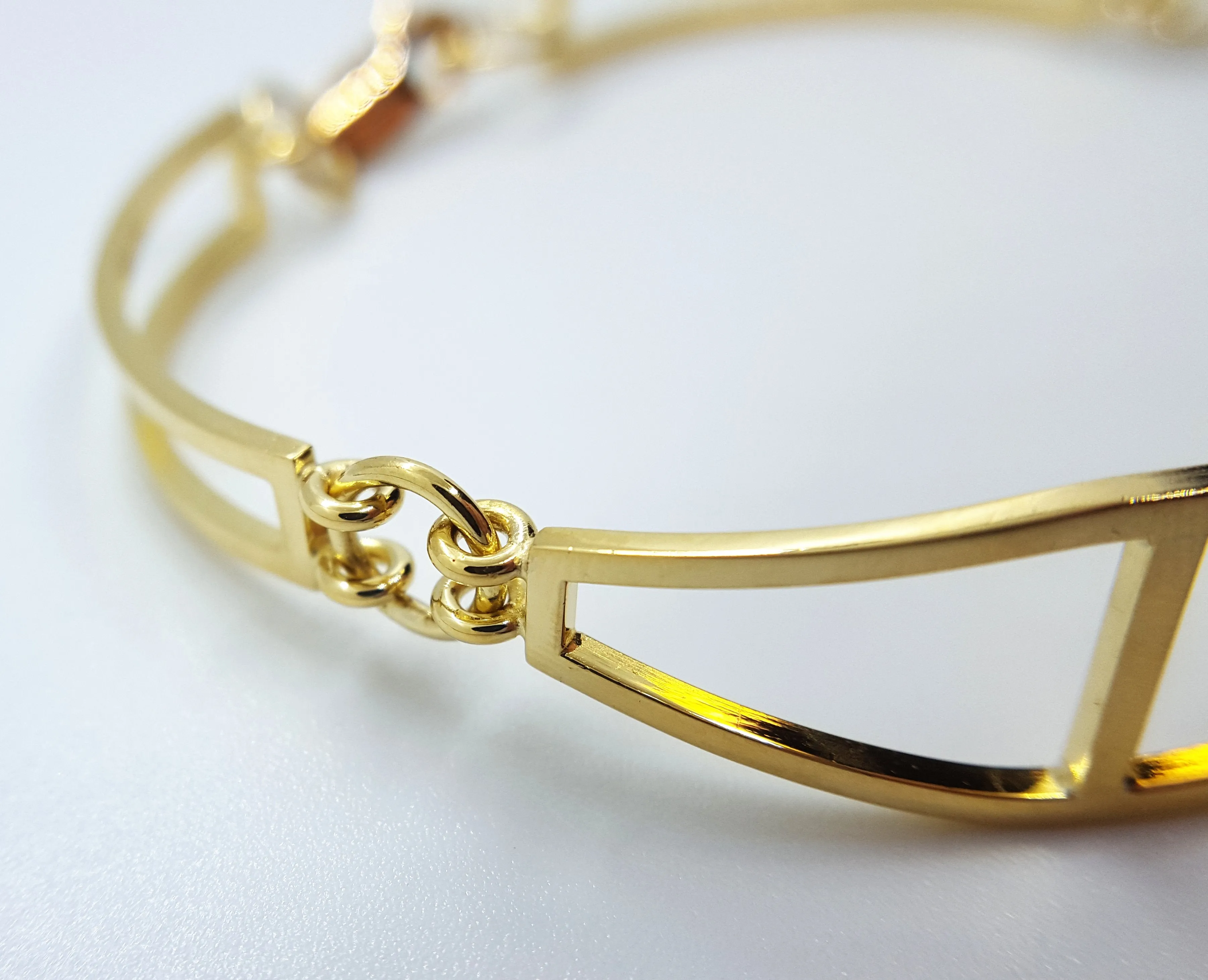 Baby Elephants Bracelet - 18k Yellow Gold and Diamonds