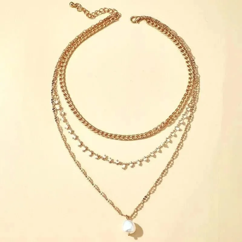 Bohemian Pearl Pendant Necklace