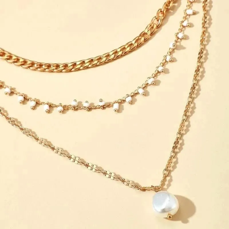 Bohemian Pearl Pendant Necklace
