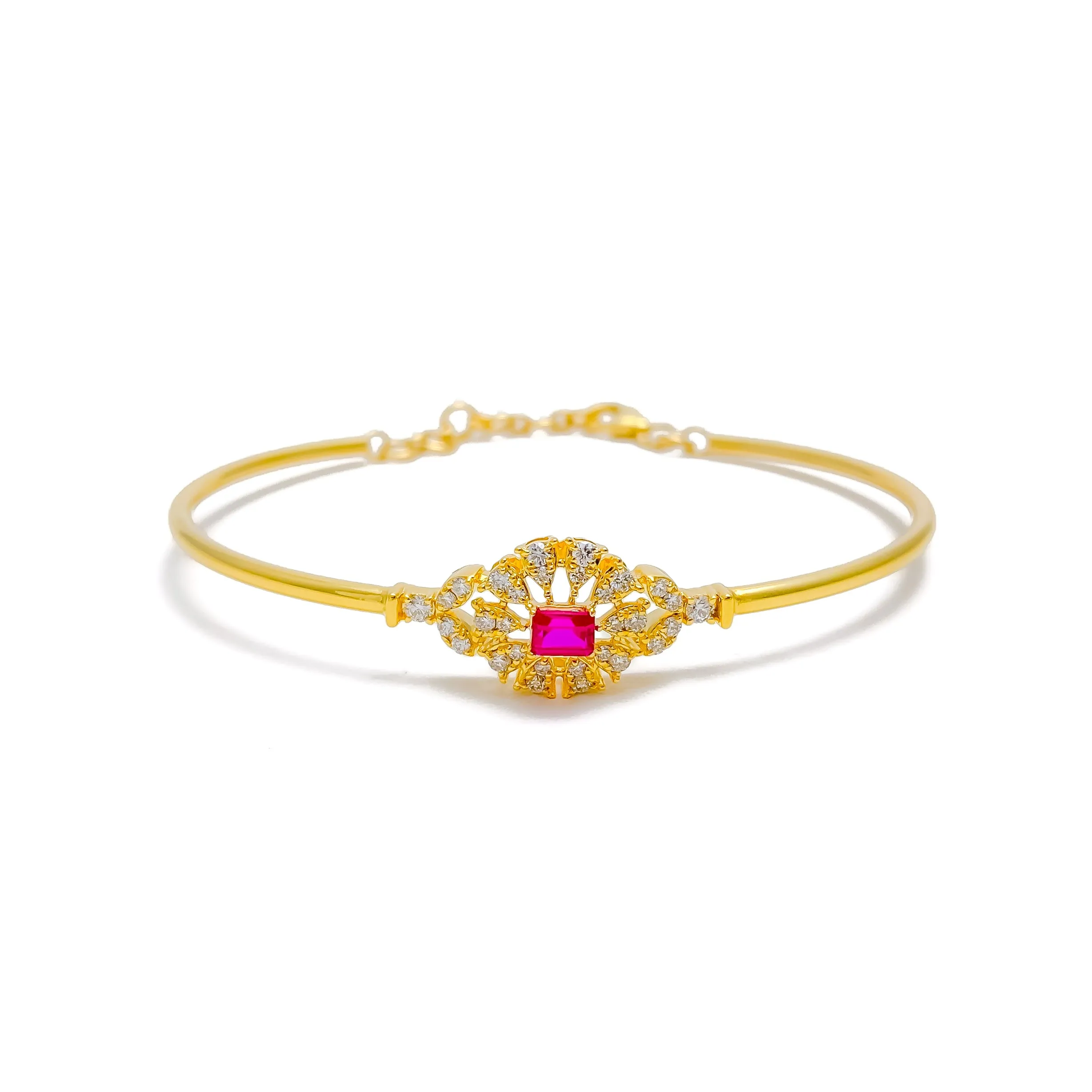 Captivating Timeless Floral Diamond   18k Gold Bangle Bracelet