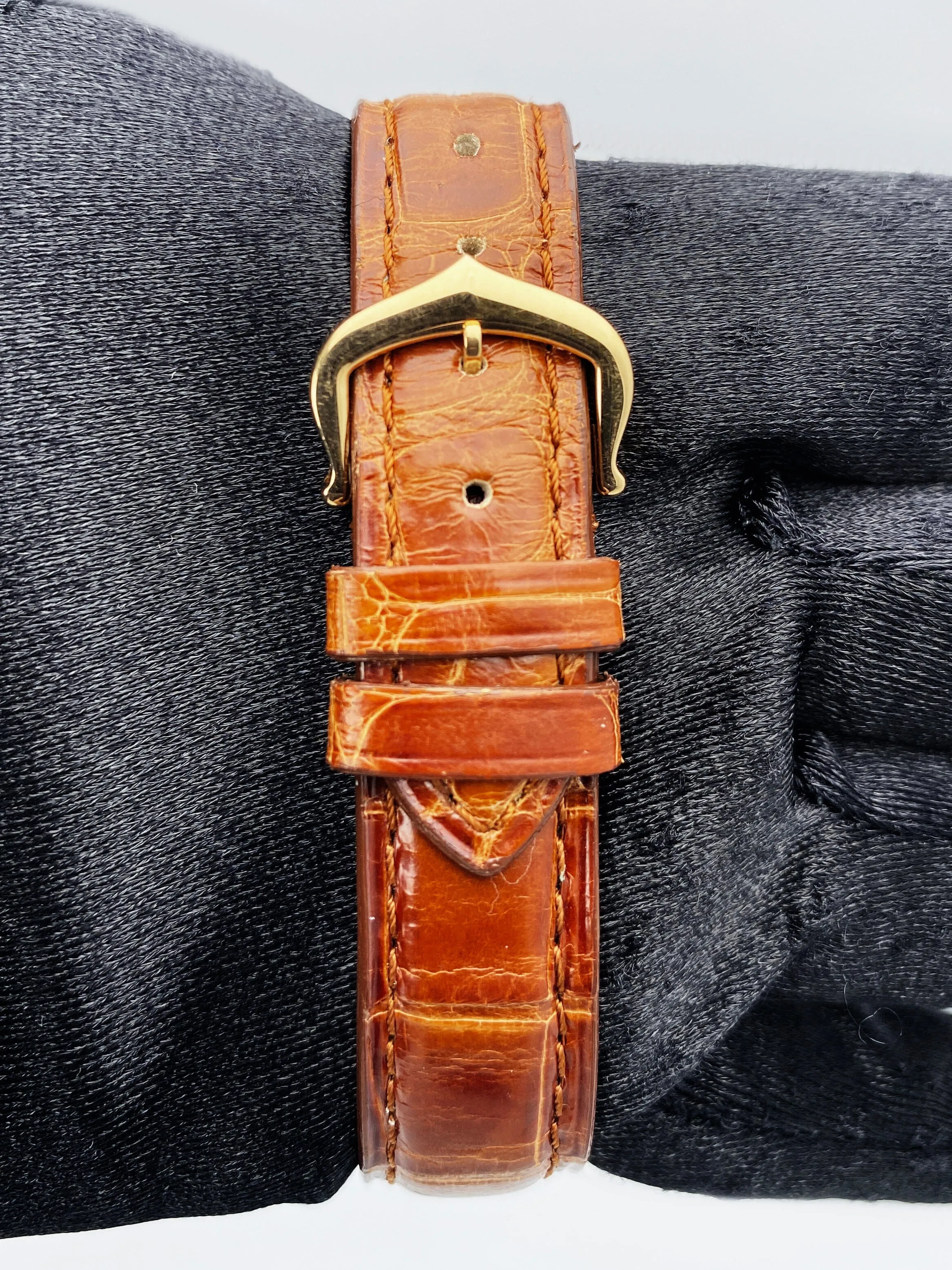 Cartier Tank Americaine W2620030 18K Rose Gold Watch Box Papers