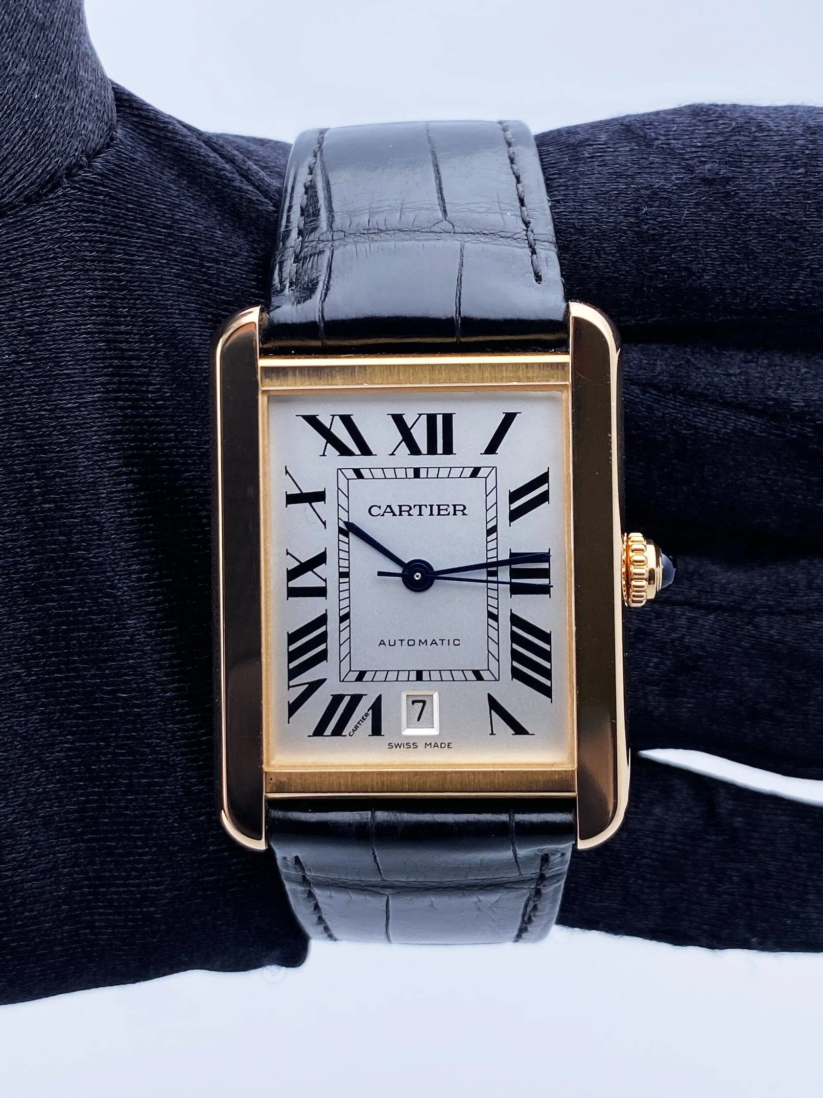 Cartier Tank Solo XL W5200026 18K Rose Gold Mens Watch