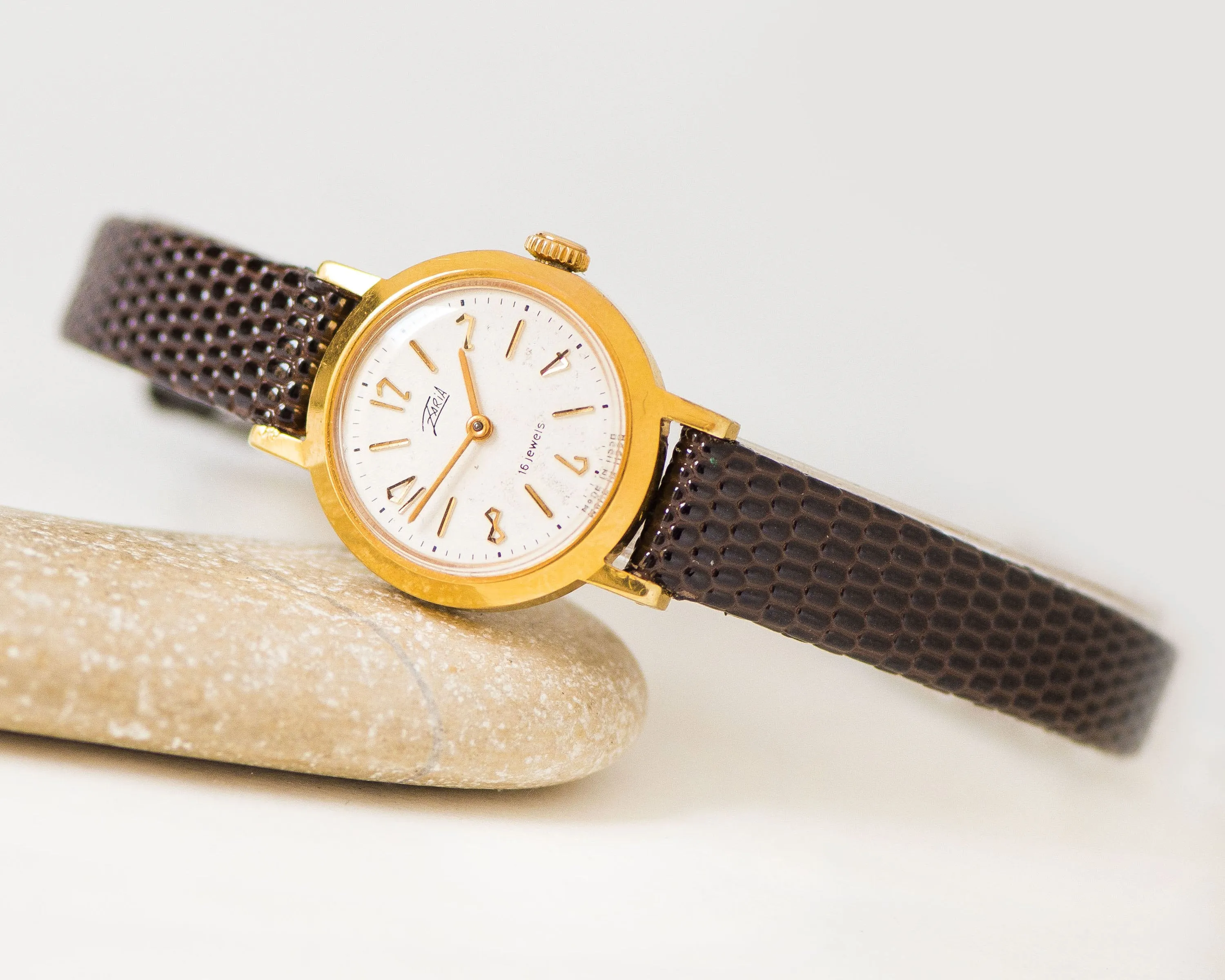 Classic women's watch Dawn gold plated, mint condition women's watch vintage 60s, minimalist watch petite jewelry gift, new leather strap