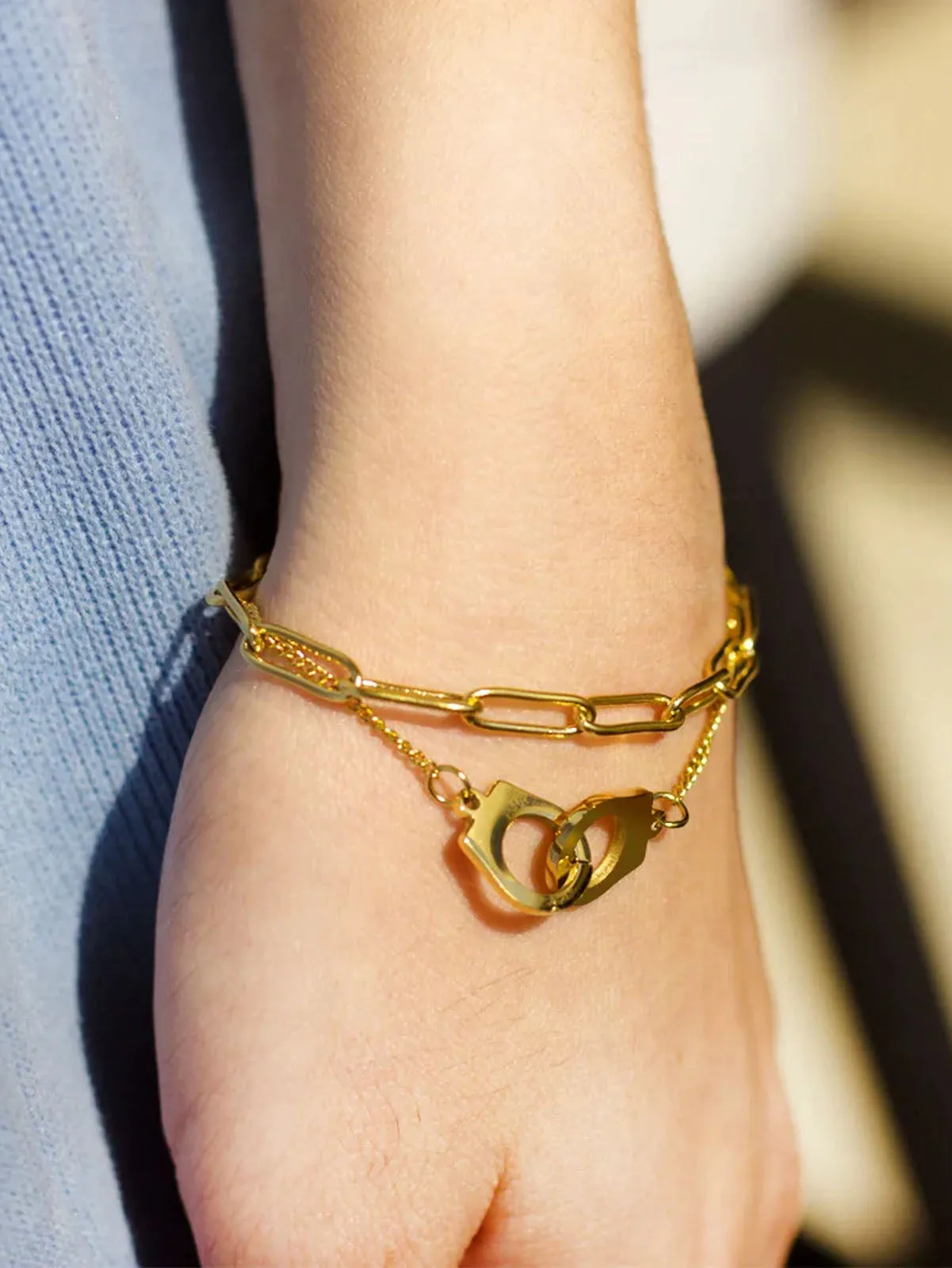Cuff Charm Clip Chain Bracelet - Gold -  FD ⚡