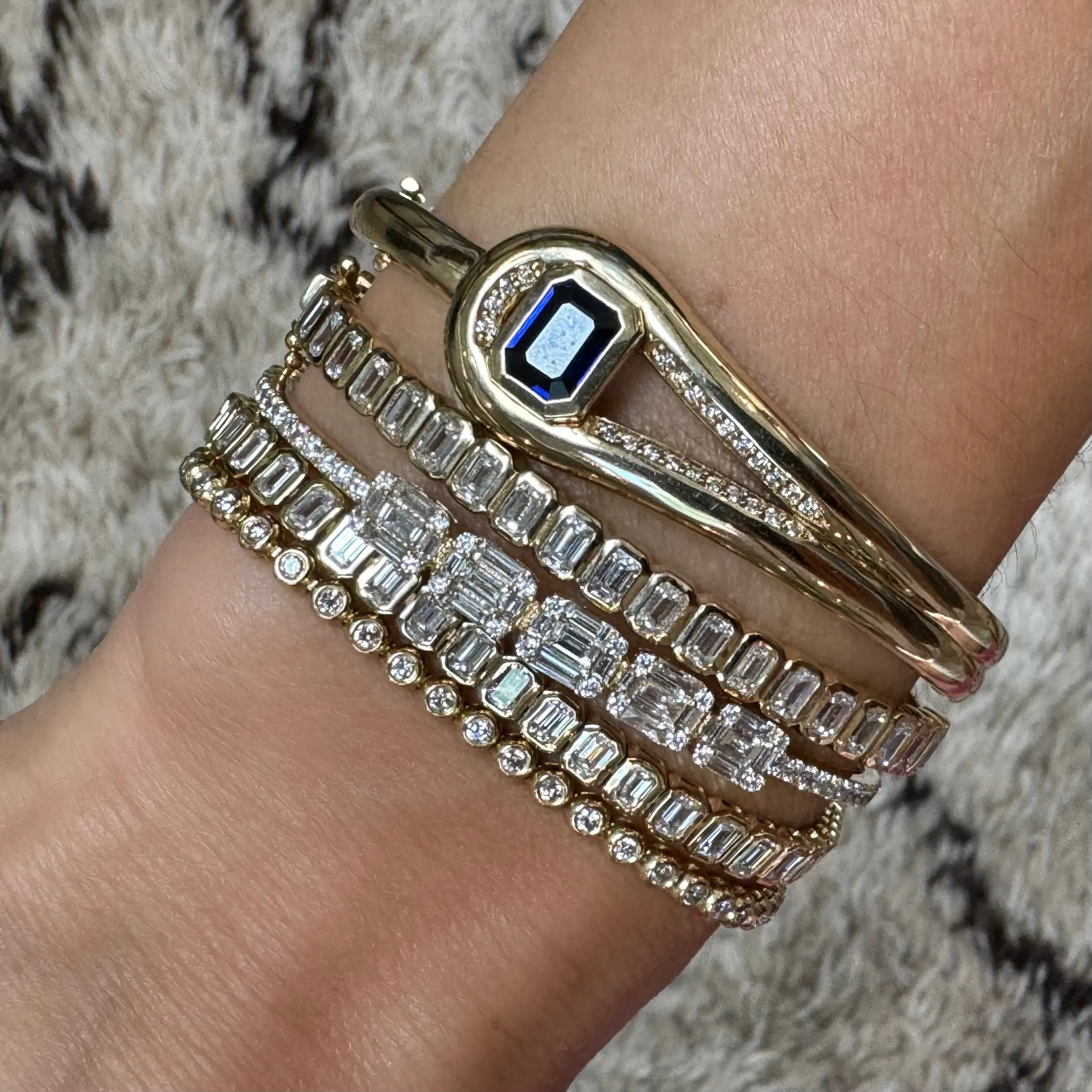 Dainty Bezel Set Diamond Rounds Tennis Bracelet