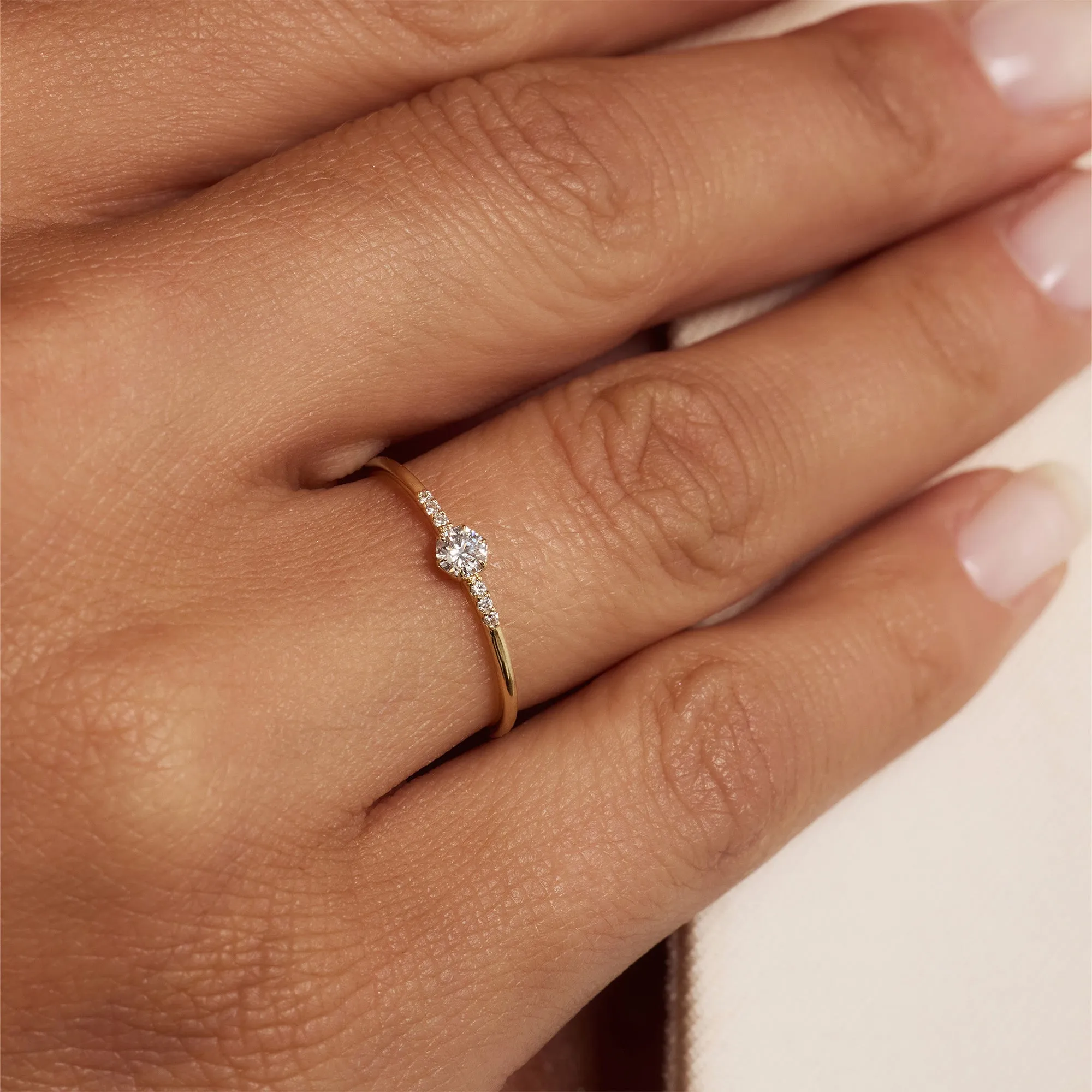 De la Paix Belinda 14 karat gold ring with diamond 0.12 carat