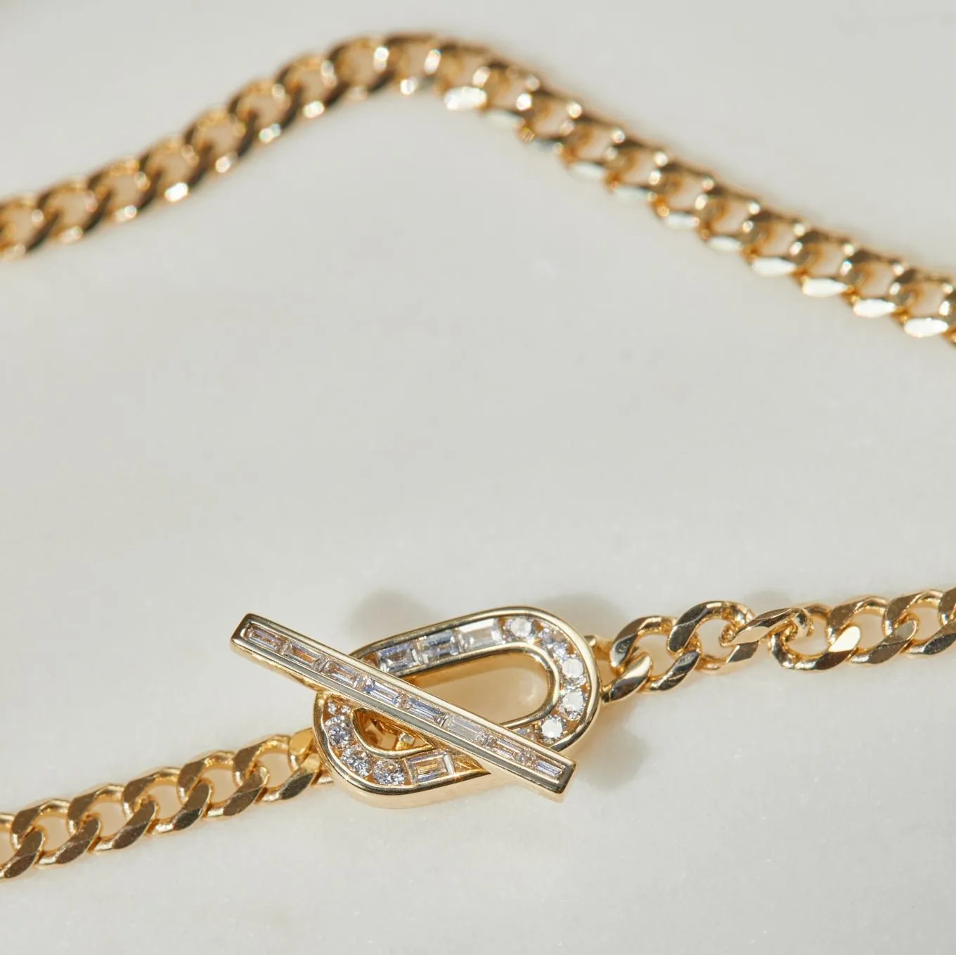 Diamond Toggle Curb Chain Bracelet
