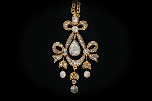 Early Victorian 18k Yellow Gold 1.25 Carat Diamond Pendant Necklace