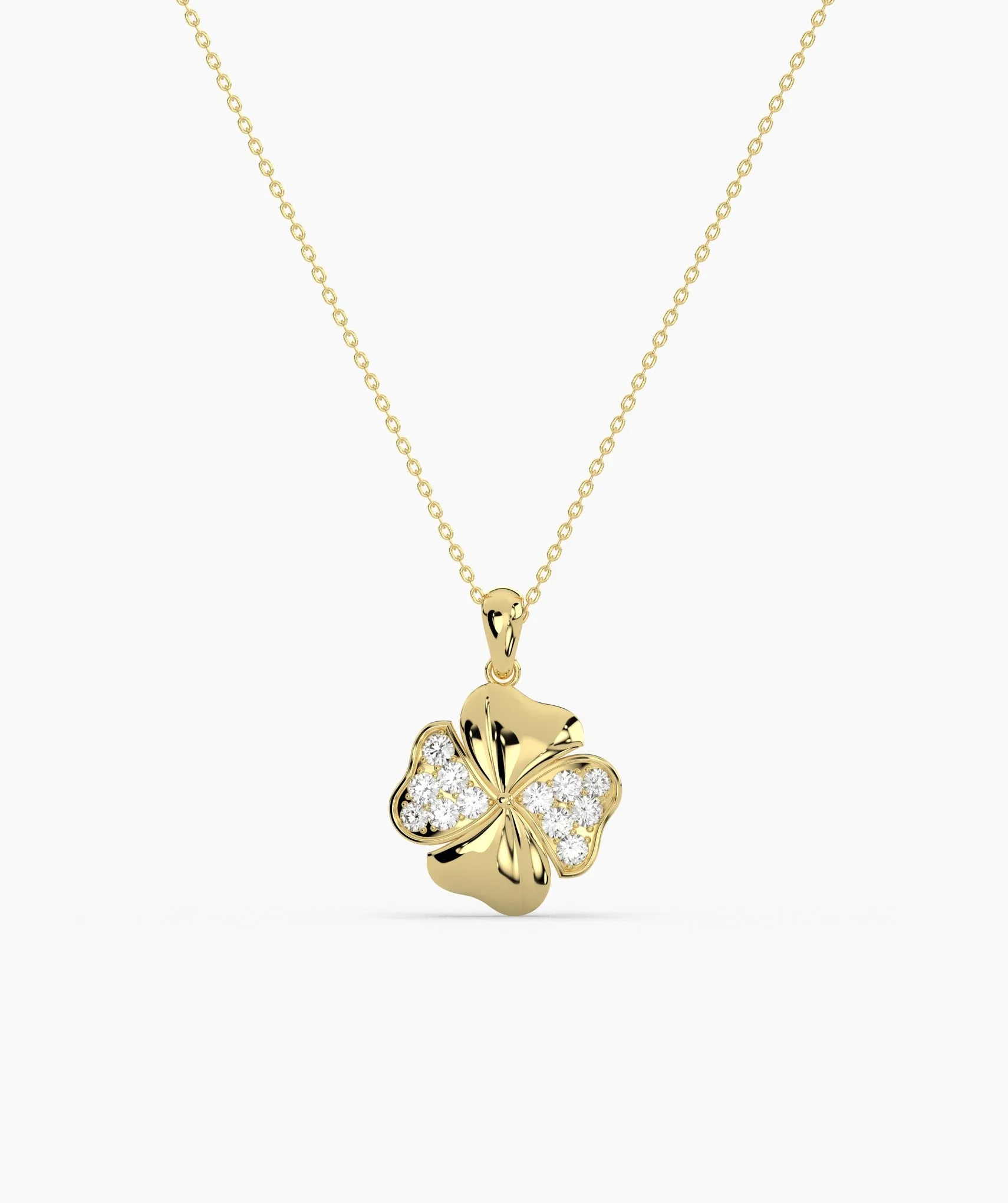 Elegant Clover Necklace in Gold & Diamonds