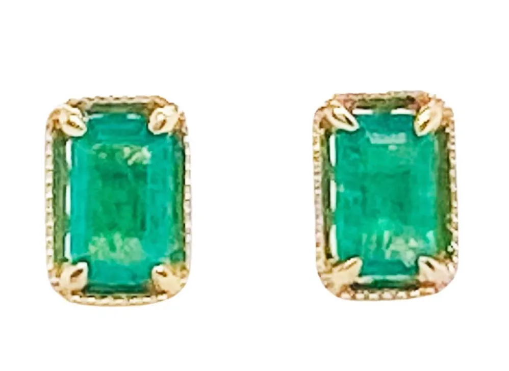 Emerald Stud Earrings