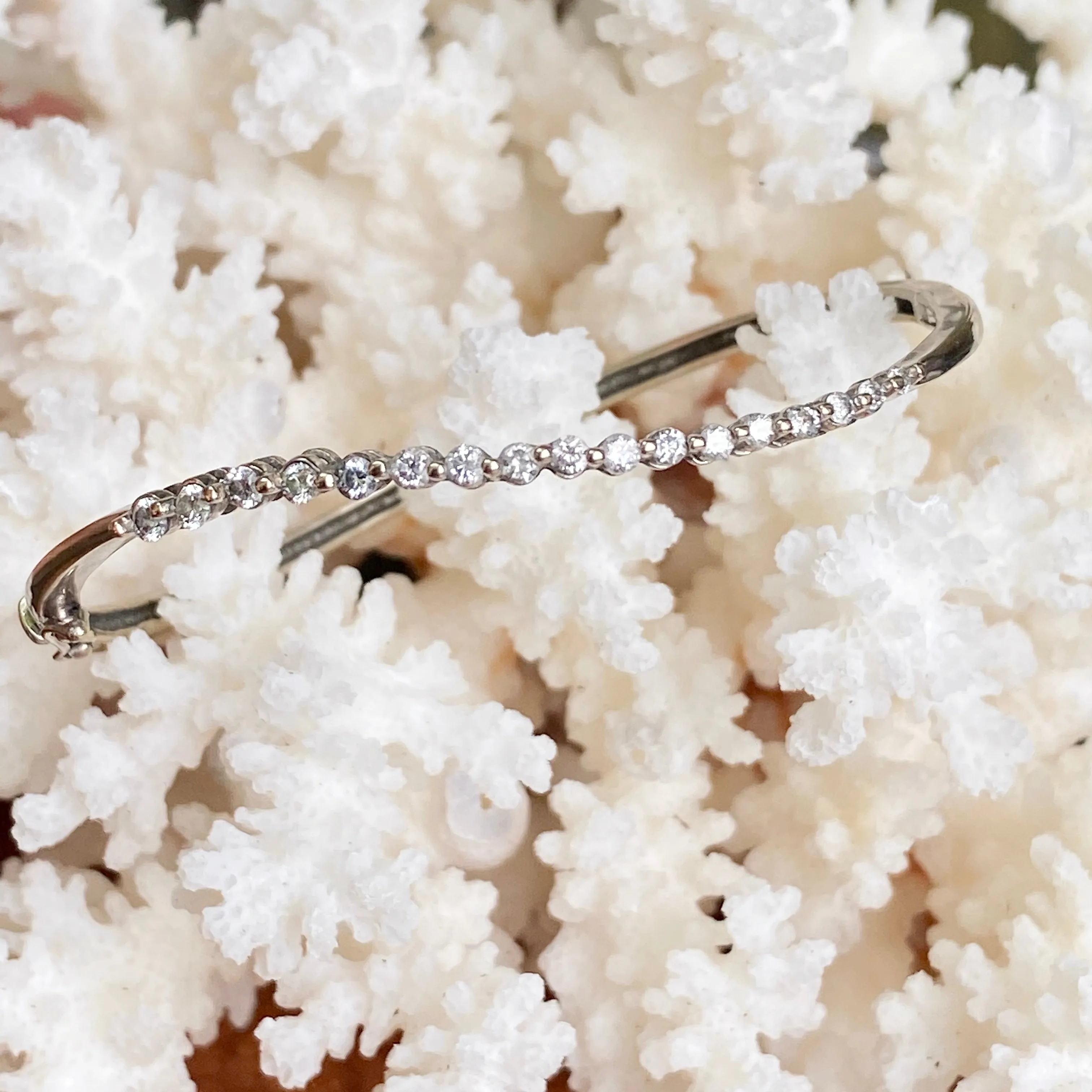 Estate 14KT White Gold Wave Journey Diamond .75 CT Bangle Bracelet