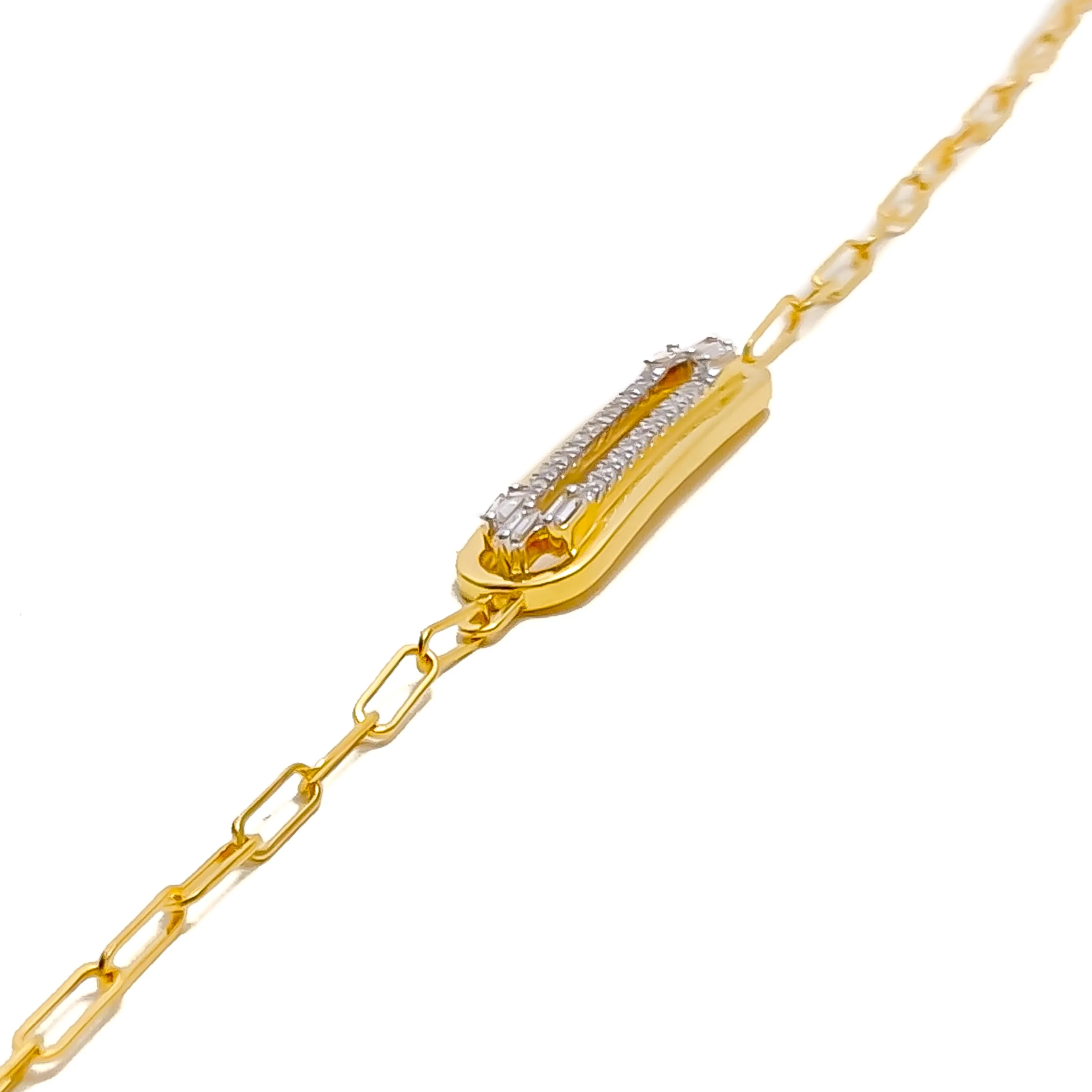 Flawless Classy Diamond   18k Gold Bracelet