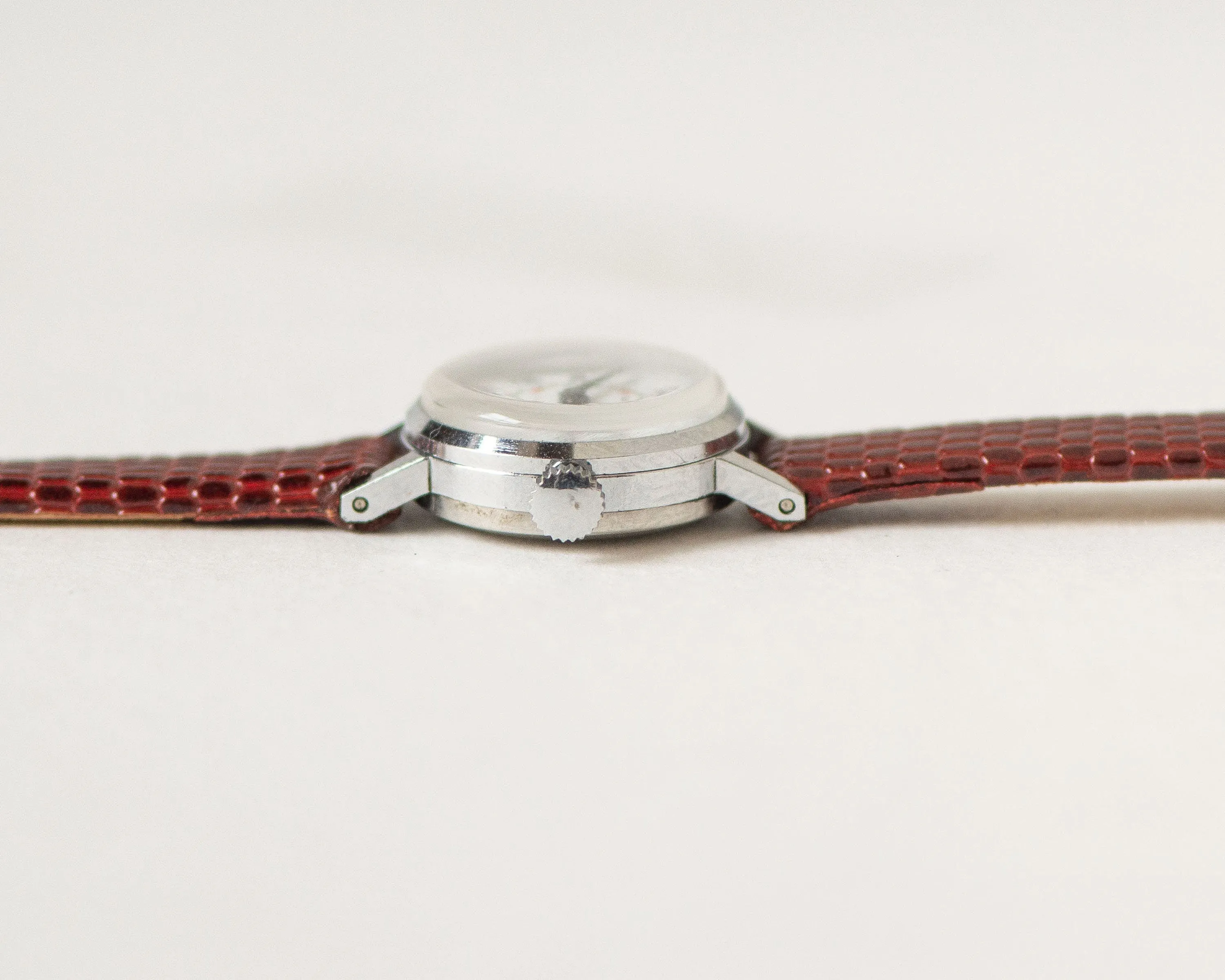 Floral women watch Seagull, red flowers micro watch silver shade, Roman numerals girl watch gift jewelry classic, new genuine leather strap