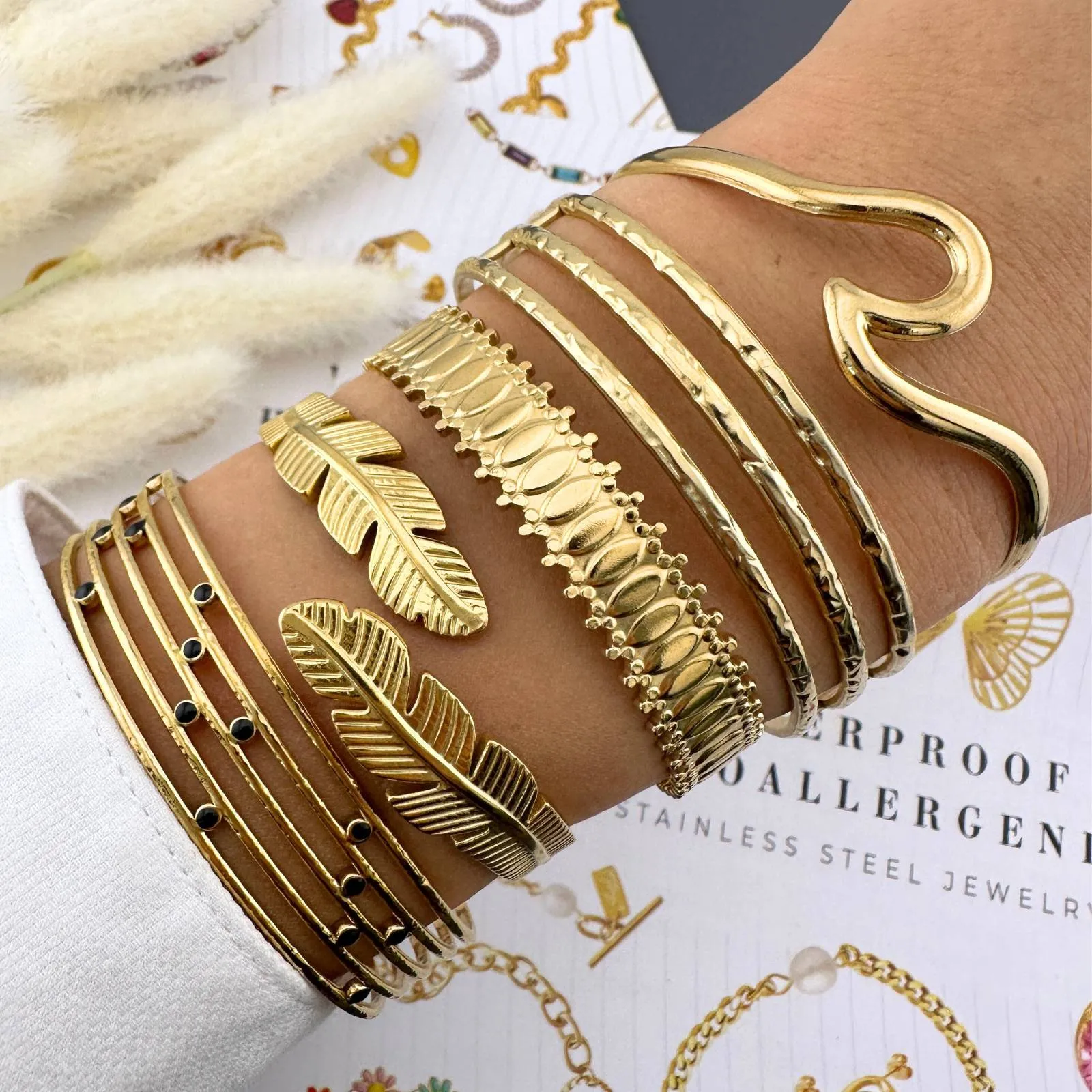 Fluid Wave Open Cuff – 18K Gold