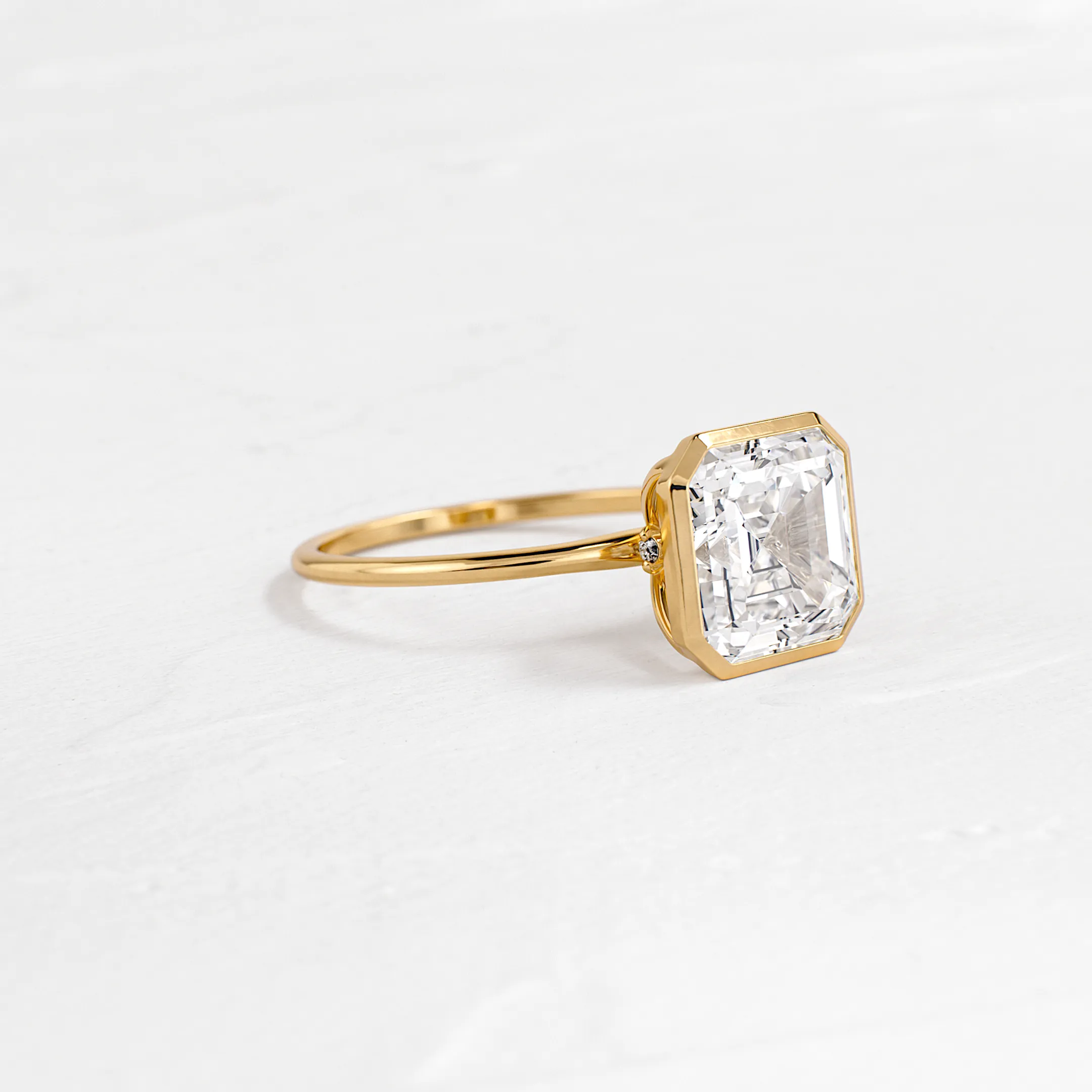 Formation Ring, Asscher Cut
