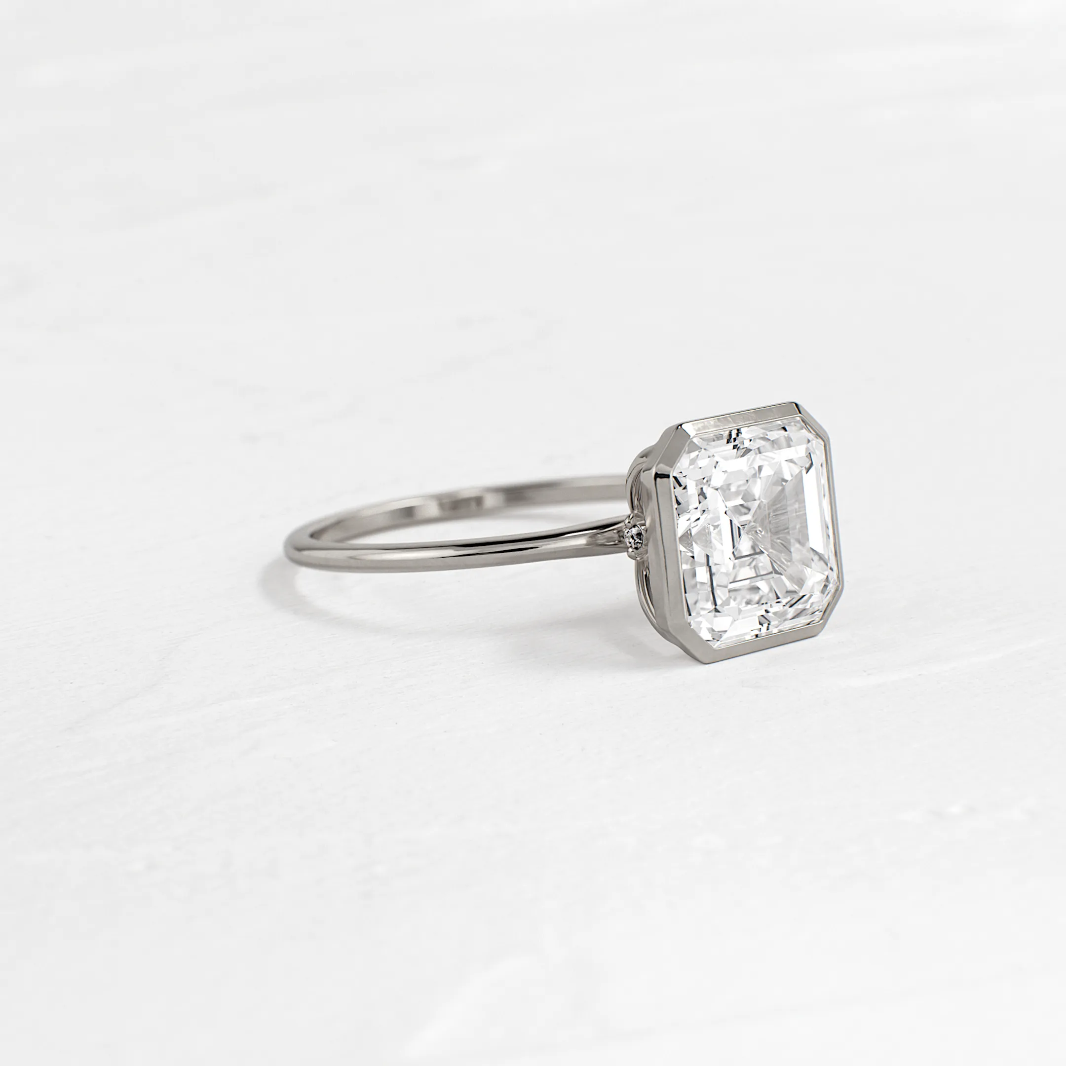 Formation Ring, Asscher Cut