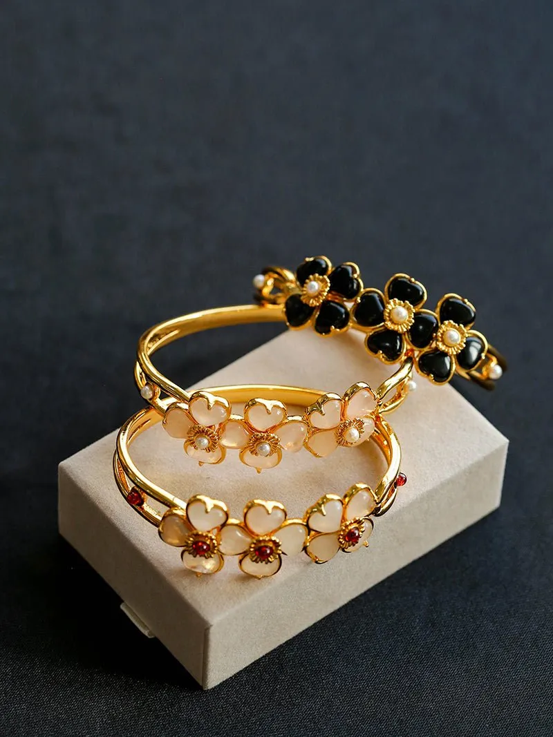 Four-leaf Clover Bangle Bracelets With Black Agate